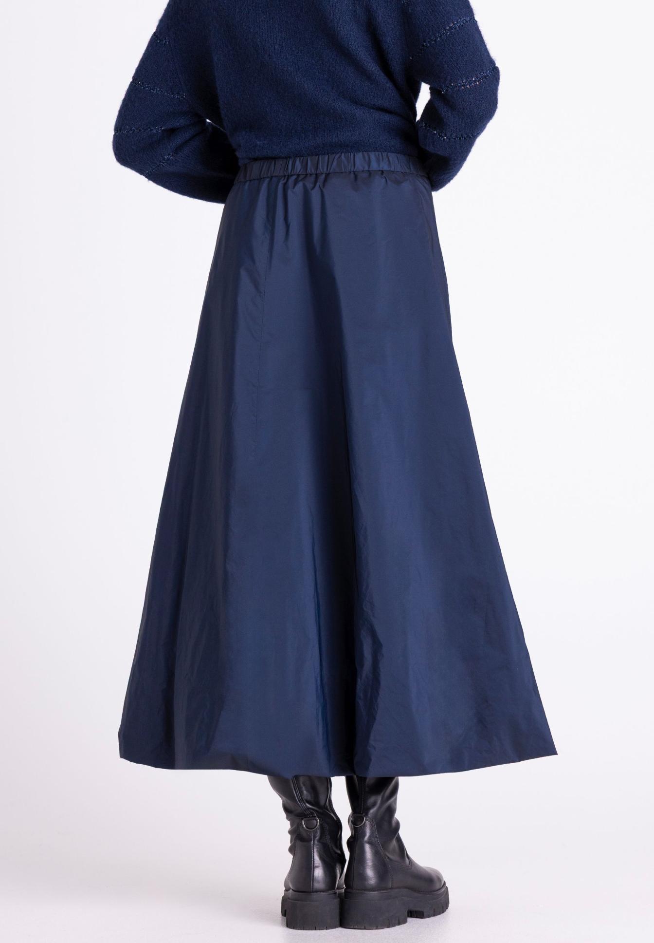 maxi-rock, marine-blau, elastischer-bund, weites-faln?, knie-ock?, Strickpullover, knöchellenlanges Rock, marineblau, elastischer Bund, Stiefel, Röcke, Maxi-Rock, Navy, Gehrock, Jeansstoff?