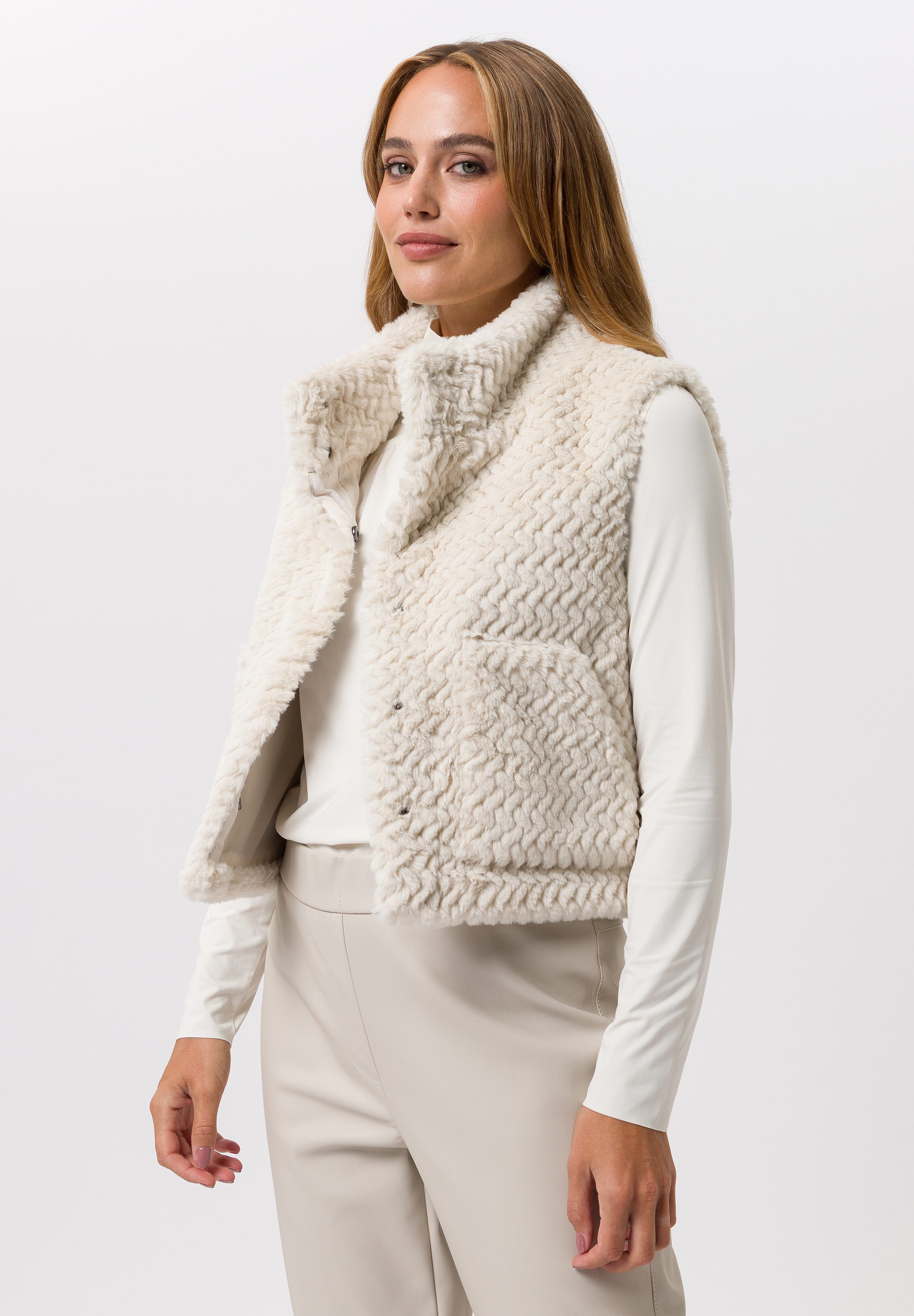 Weste mit 3D-Struktur - Bild 1 Bekleidung, Strickwaren, Pullover, Bekleidung, Strickwaren, Pullover, Bekleidung, Strickwaren, Pullover, Bekleidung, Strickwaren, Pullover, Bekleidung, Strickwaren, Pullover, Bekleidung, Strickwaren, Pullover, Bekleidung, Strickwaren, Pullover
