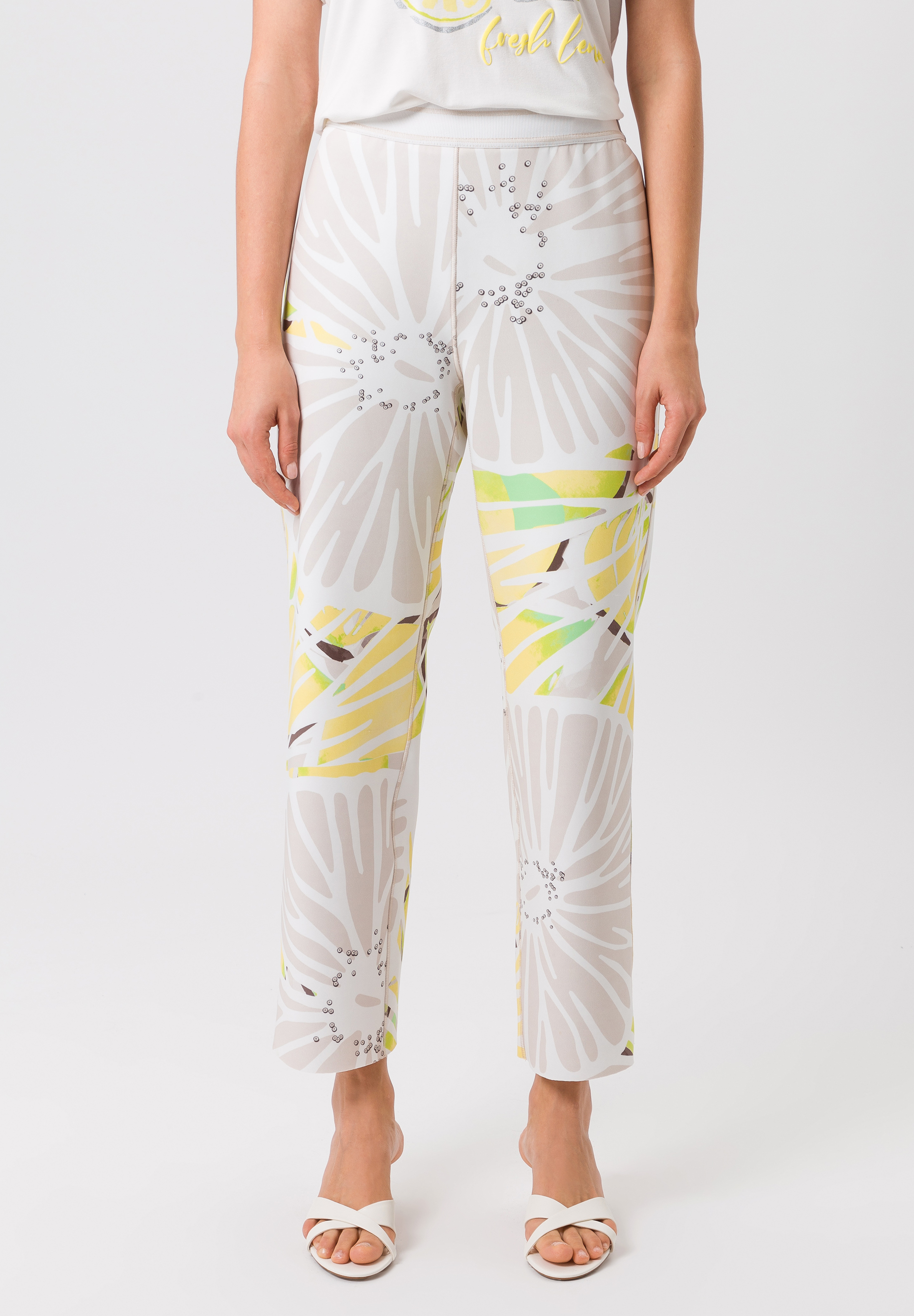 Hose mit funkelnden Akzenten - Bild 1 Hose mit funkelnden Akzenten - Bild 1