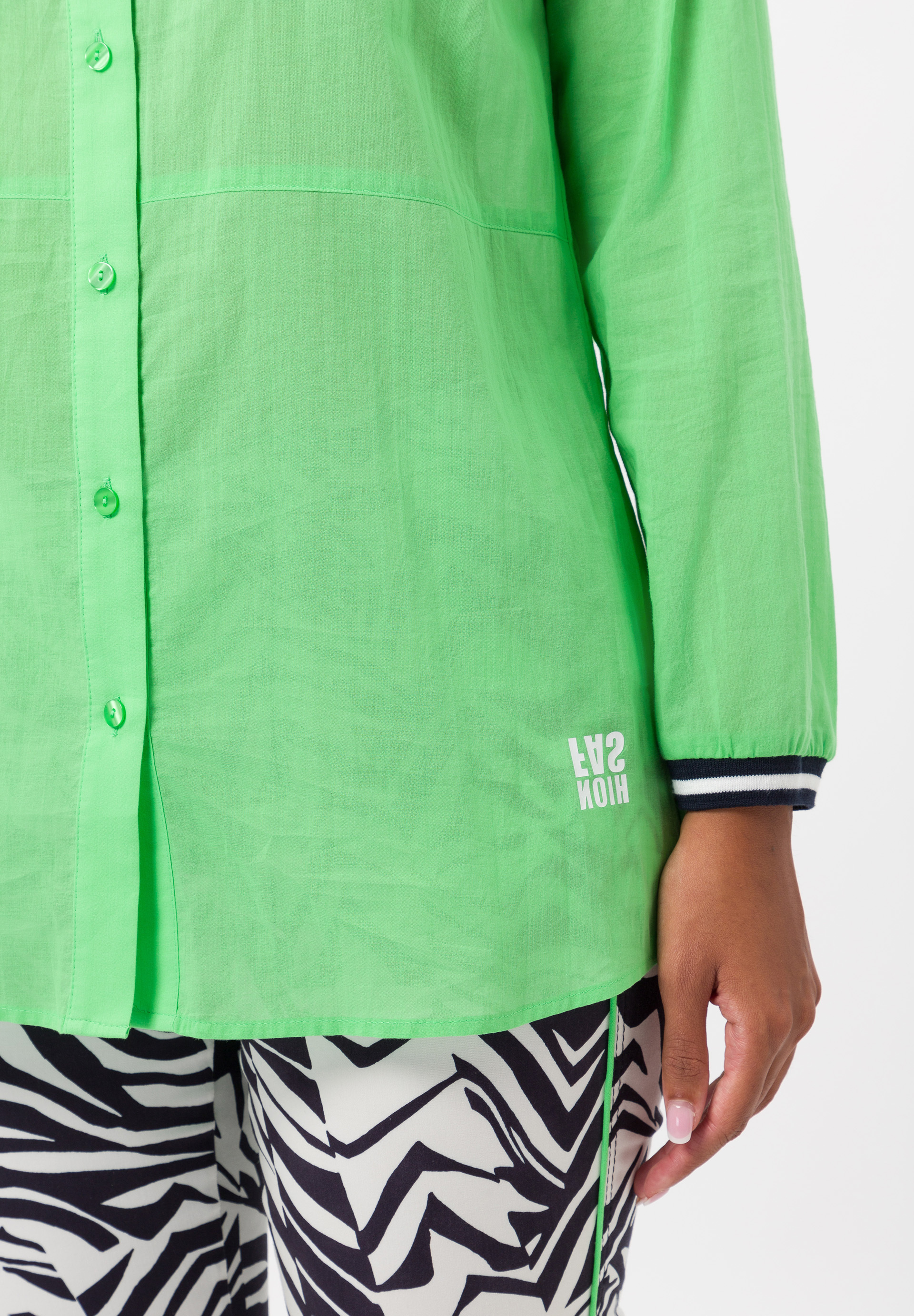 Longstyle-Bluse mit klassischem Blusenkragen - Bild 4