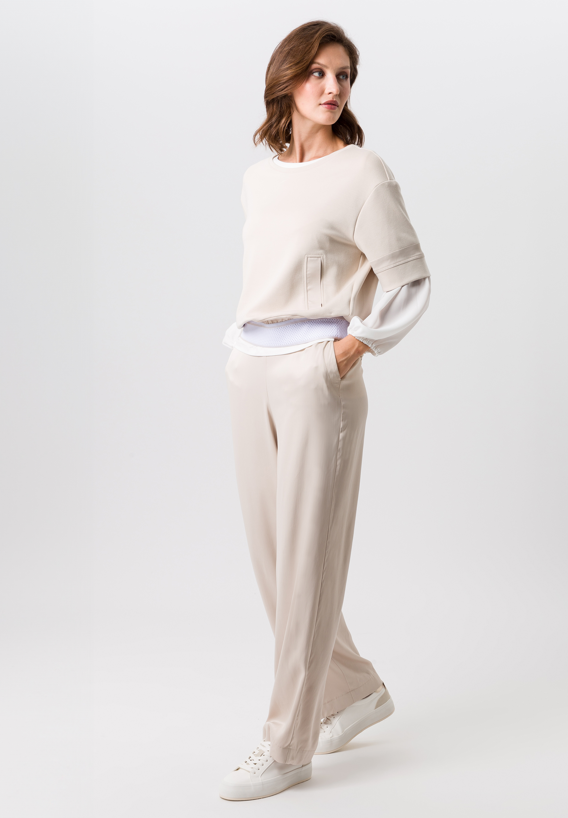 Trousers in a flowing look Trousers in a flowing look - Product Image 2