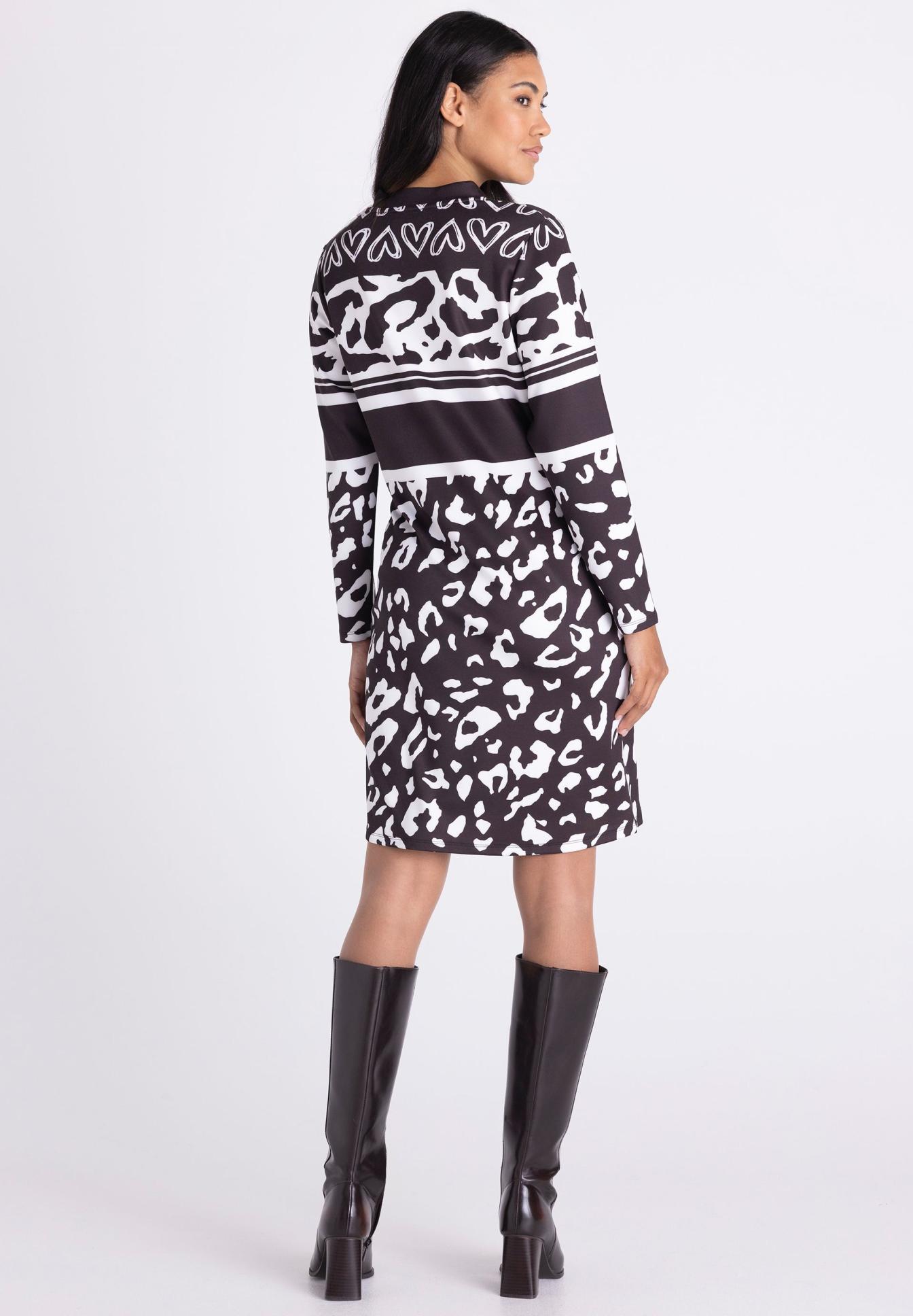 Kleid, Langarm, Animal-Print, Schwarz-Weiß, Knee-High-Boots, Kleid, Karo/Muster, Langarm, Knielang, Stiefel-Komplettlook, Kleid, Leo-Print, Schwarz-Weiß, Langarm, Knie-Länge, Kleid, Longsleeve, Tiered Muster, MonoChrom, Schwarz-Weiß