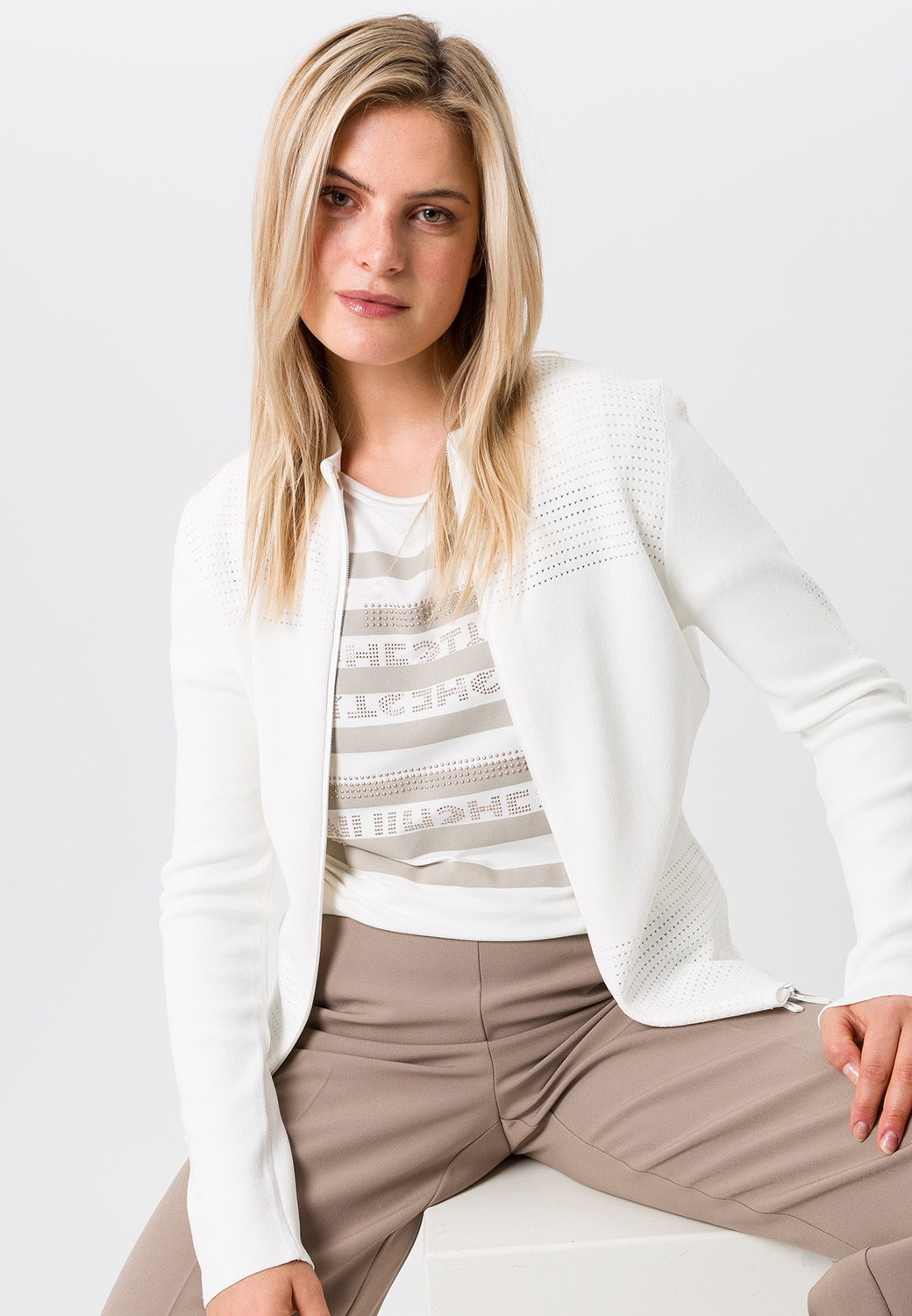 Strickjacke mit Reißverschluss - Bild 4