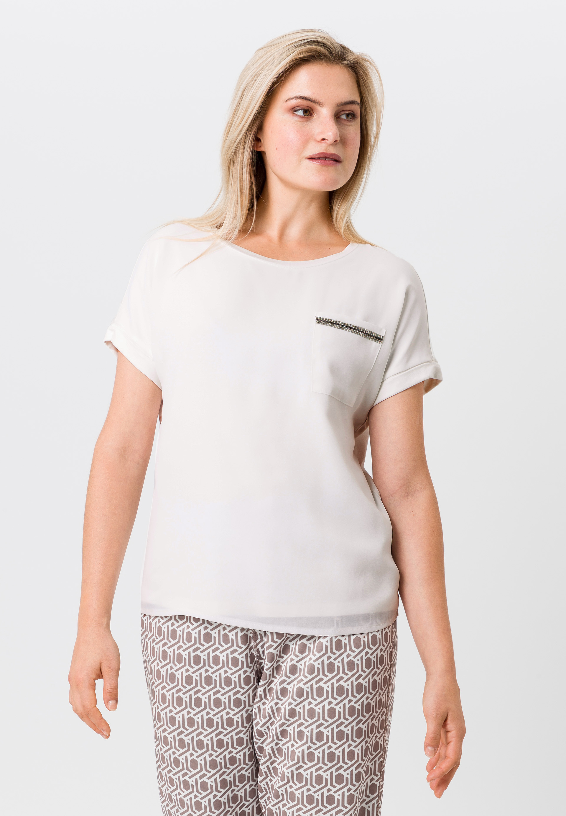 Kurzarmshirt mit dekorativem Detail - Bild 1