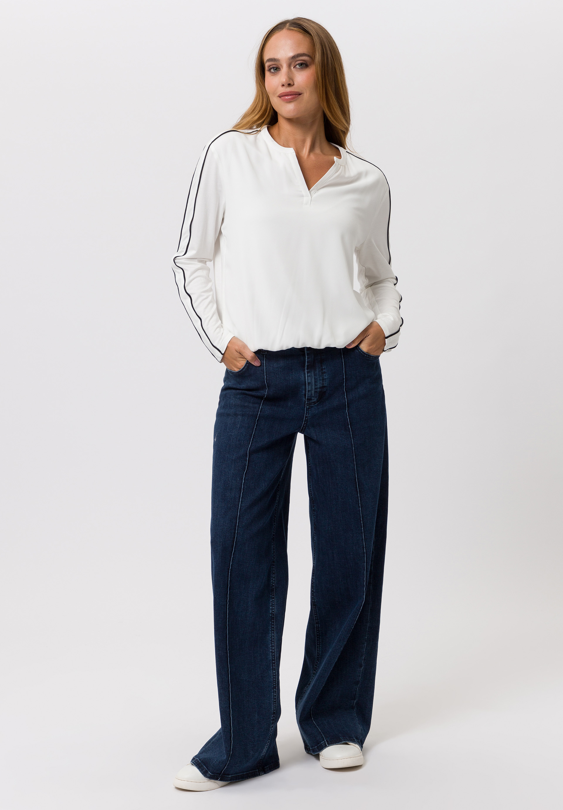 Blouse with contrasting stripes - Product Image 2