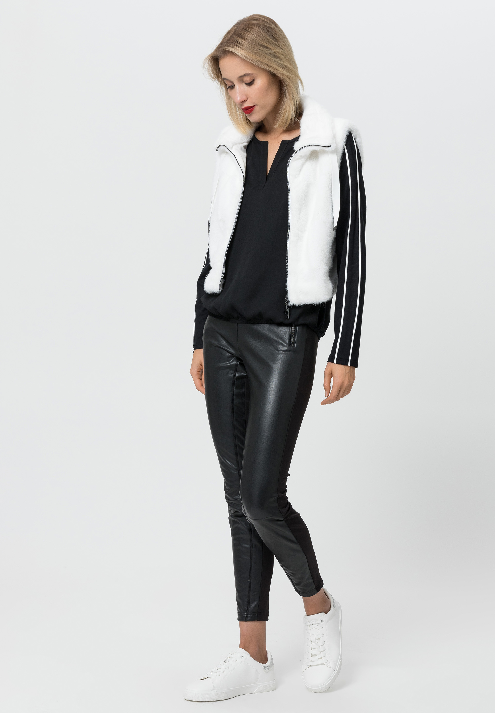 Leggings mit Lederoptik-Front - Produktbild 2