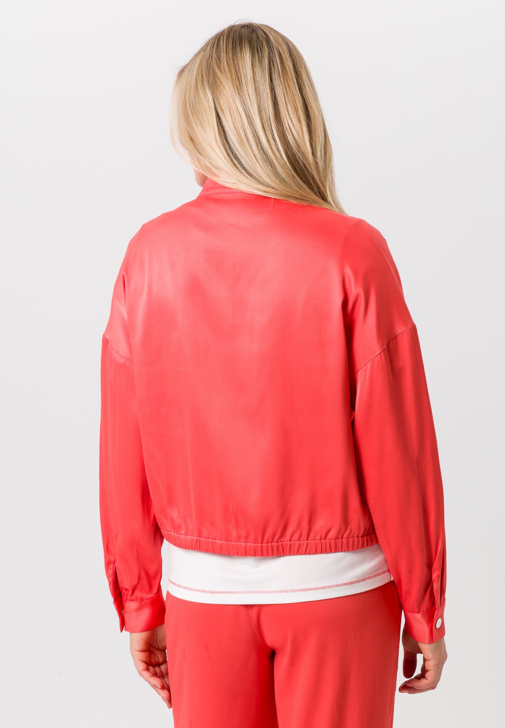 Jacke mit elastischem Saum - Bild 2