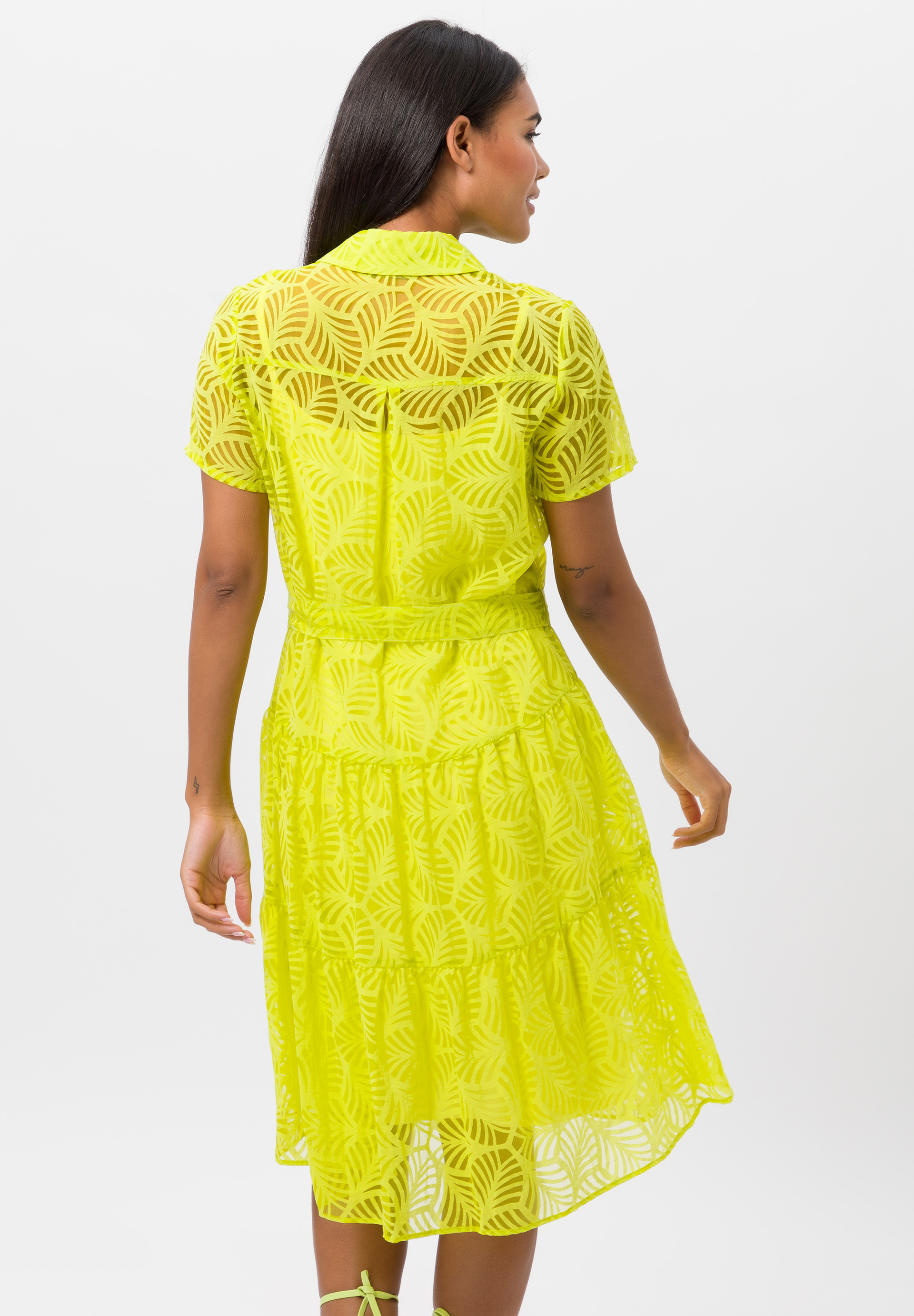 Kleid mit Taillengürtel - Bild 2