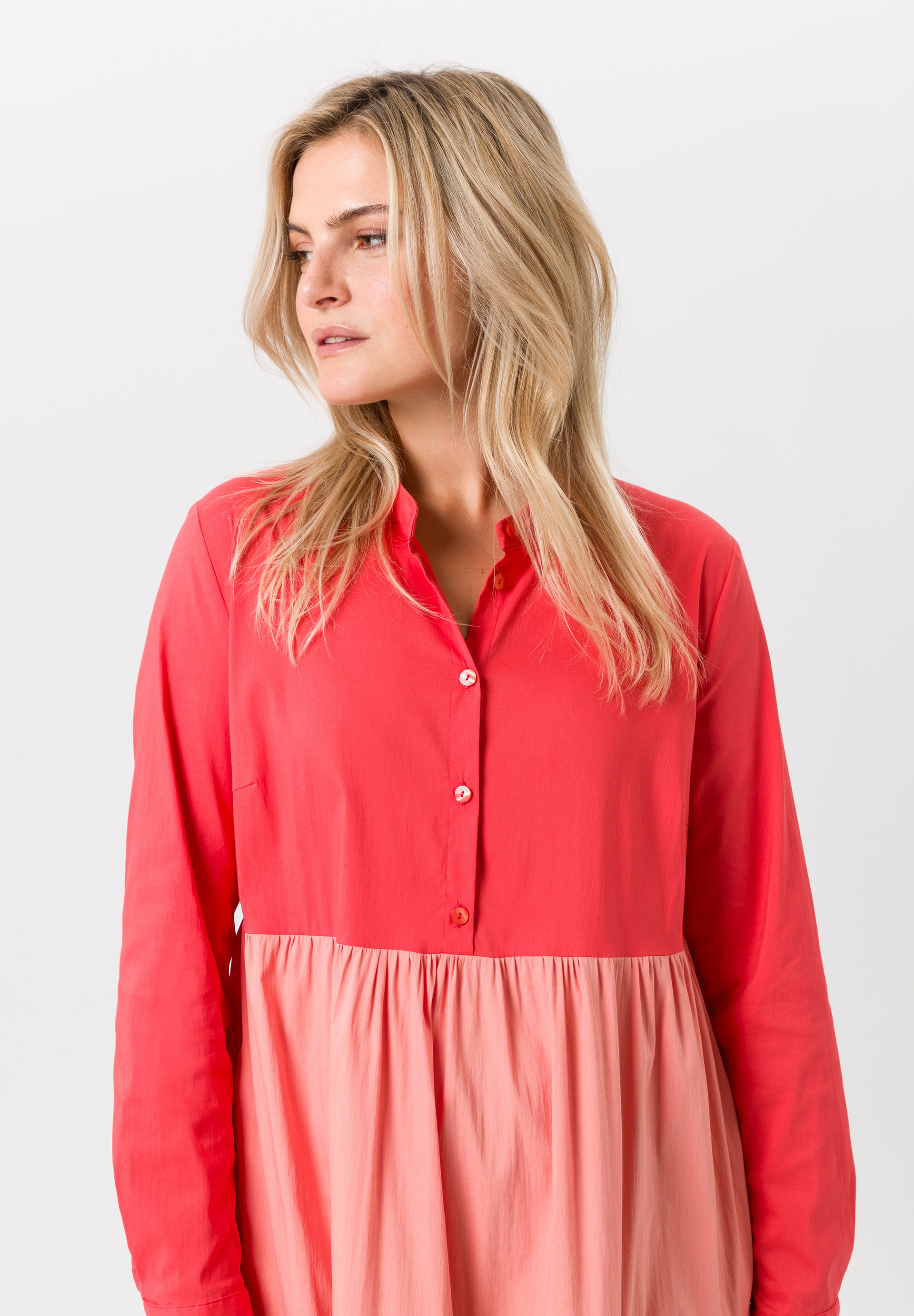 Kleid mit Stufenschnitt - Bild 4