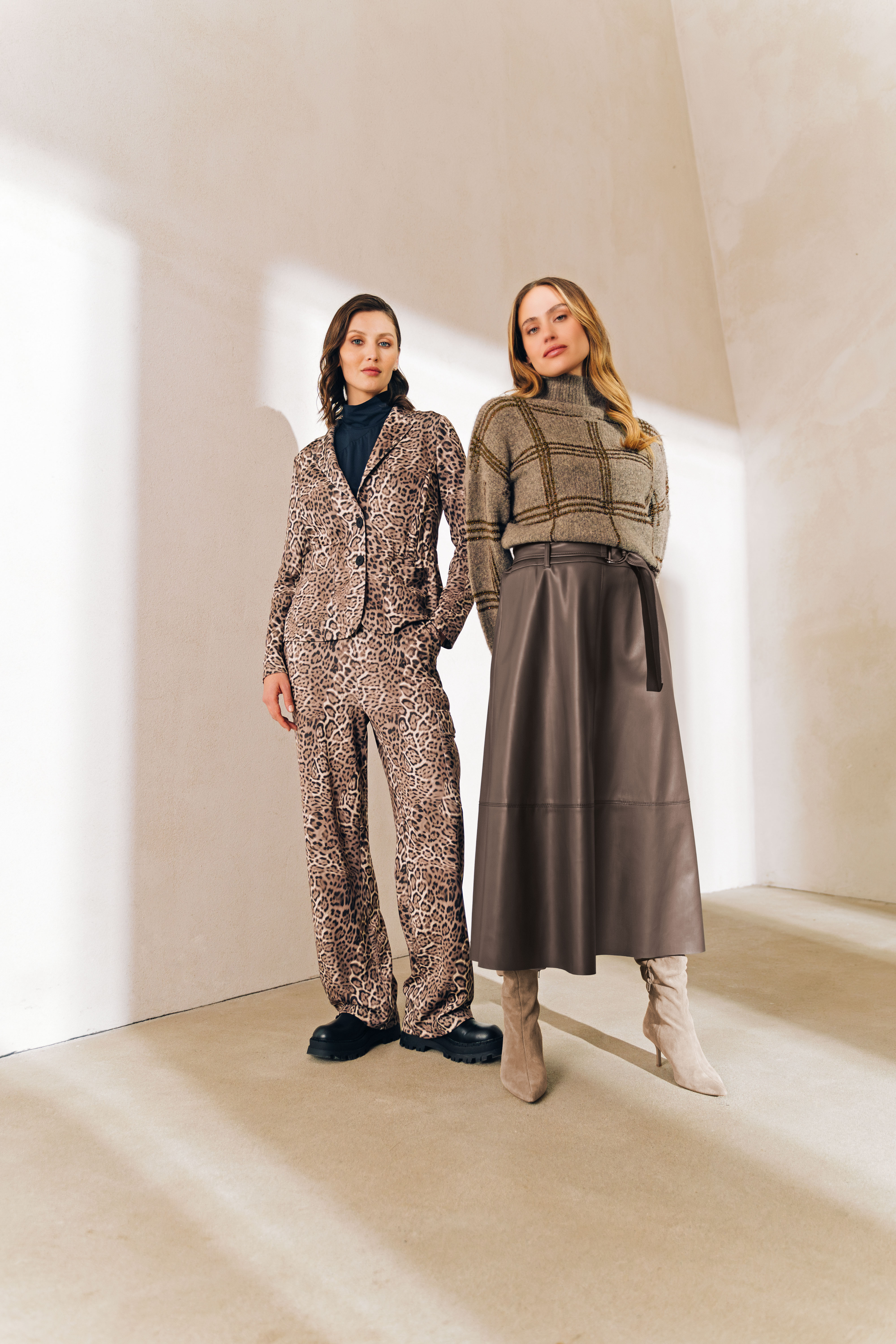 Kleid, Langarm, Erwachsener, Person, Frau