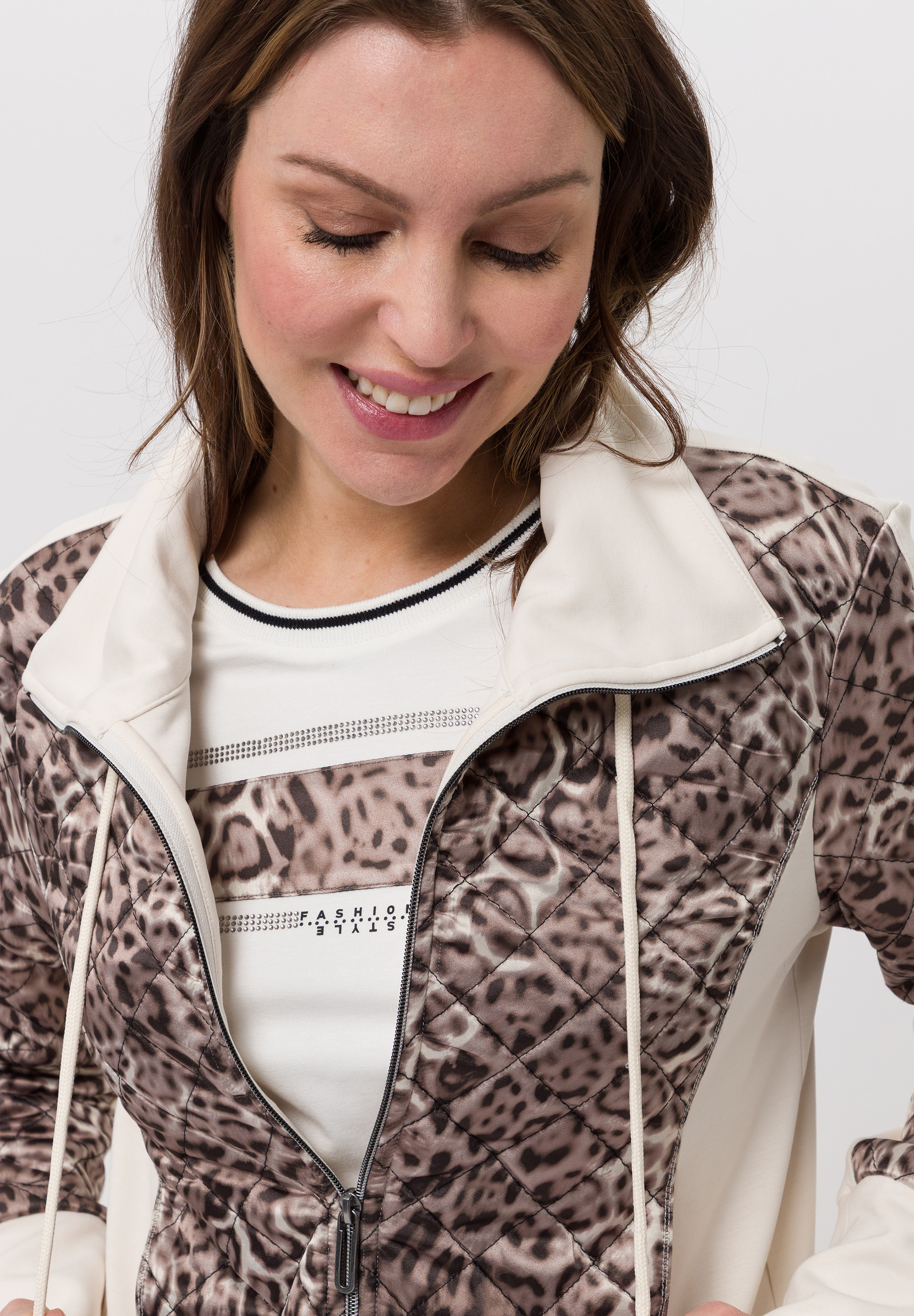 Jacke mit Stepp-Front - Bild 4 Mantel, Jacke, Langarm, Person, Frau