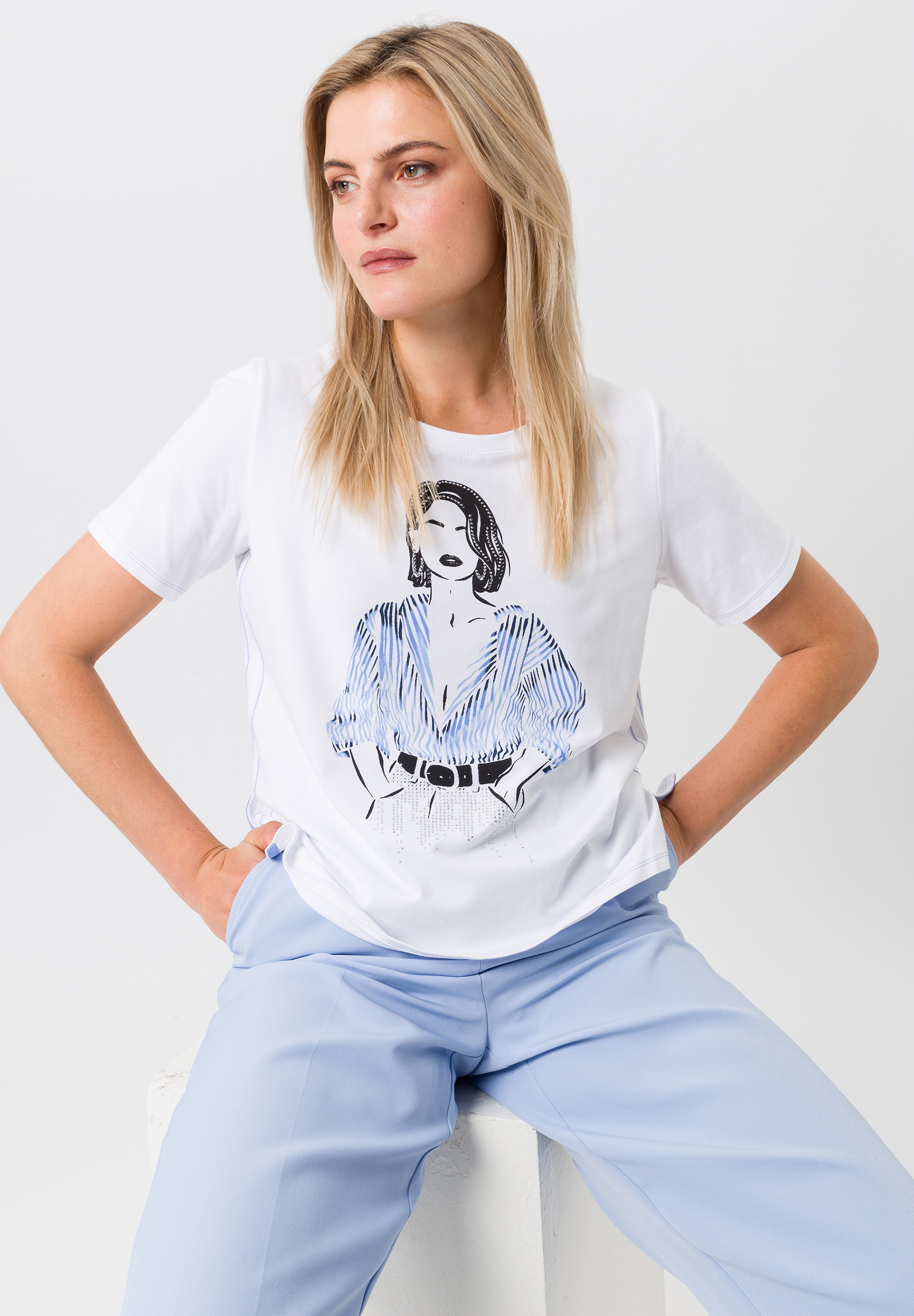 T-Shirt mit stilvollem Print - Bild 4