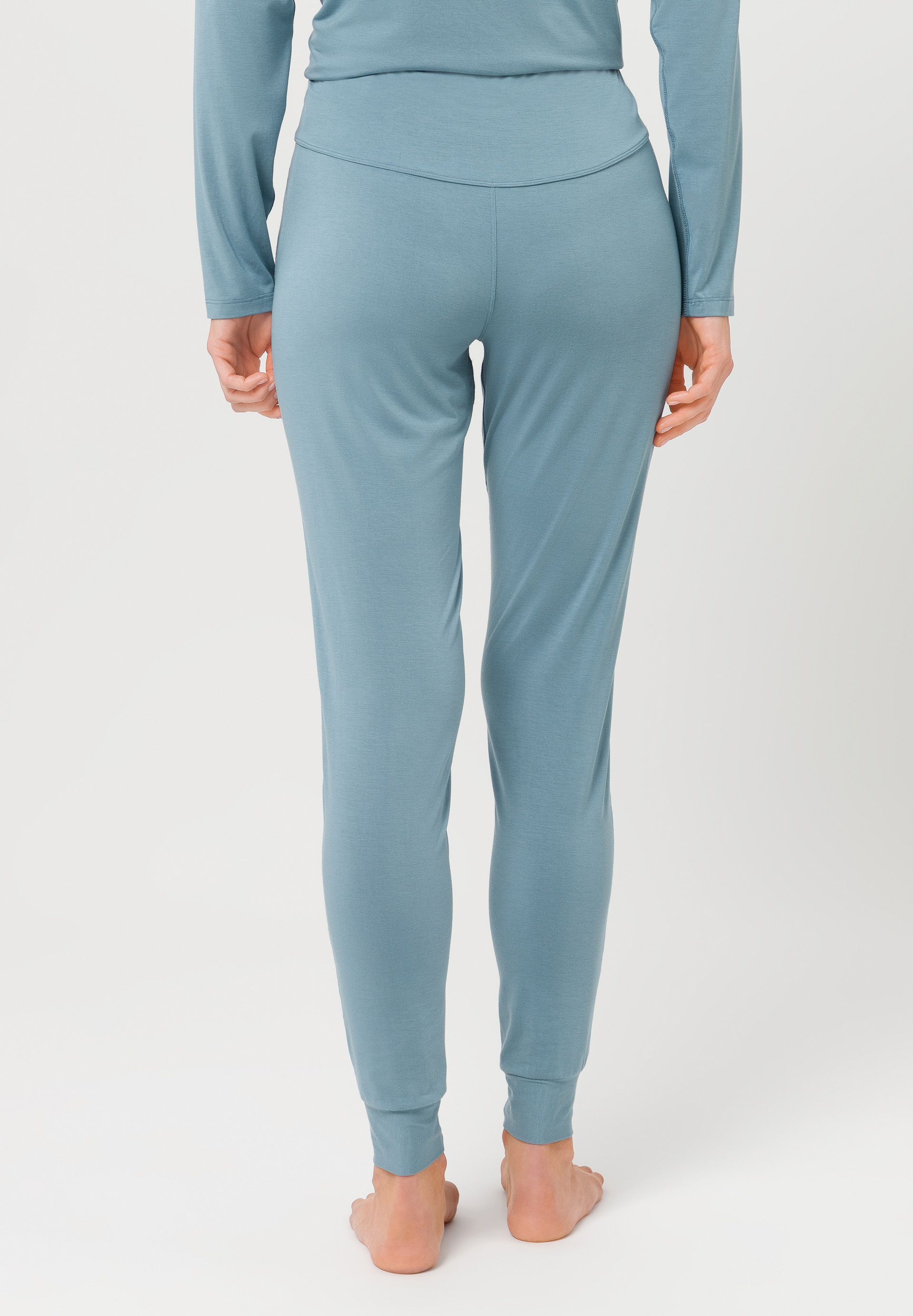 Schlafhose mit schmalem Bein aus hautsympatischem Jersey - Bild 2 Schlafhose mit schmalem Bein aus hautsympatischem Jersey - Bild 2