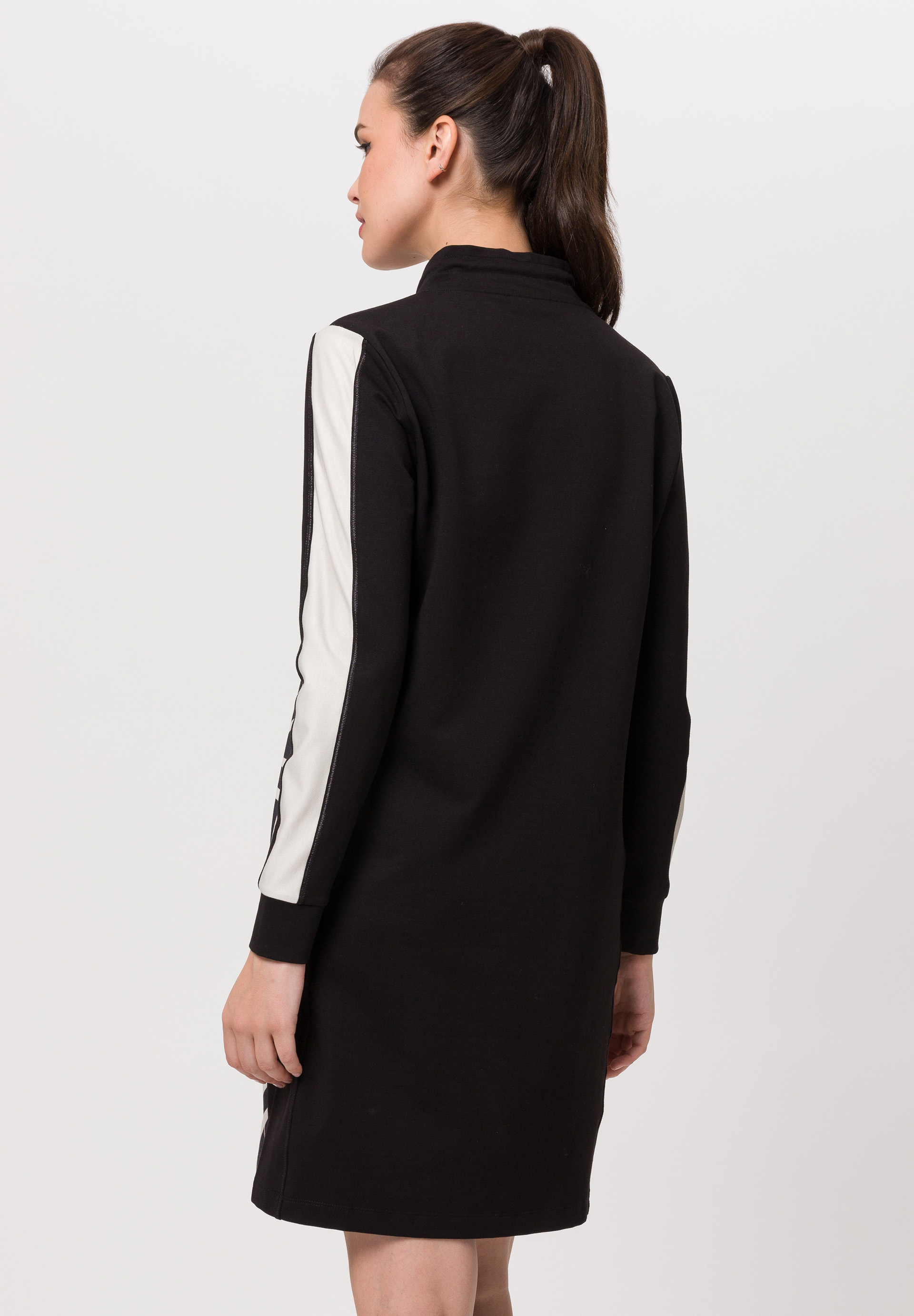 Dress with narrow stand-up collar - Bild 2 Dress with narrow stand-up collar - Bild 2