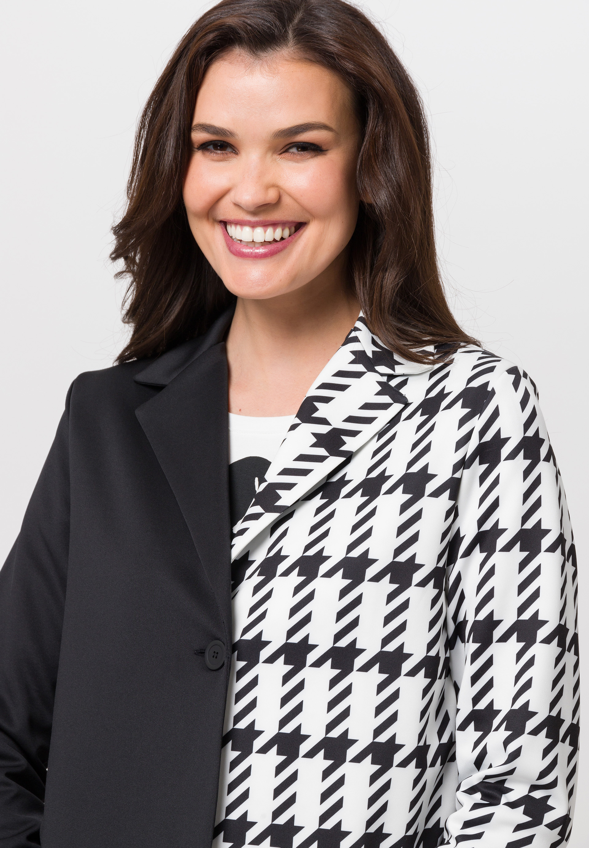 Short blazer in contrasting design with houndstooth pattern - Bild 4 Short blazer in contrasting design with houndstooth pattern - Bild 4