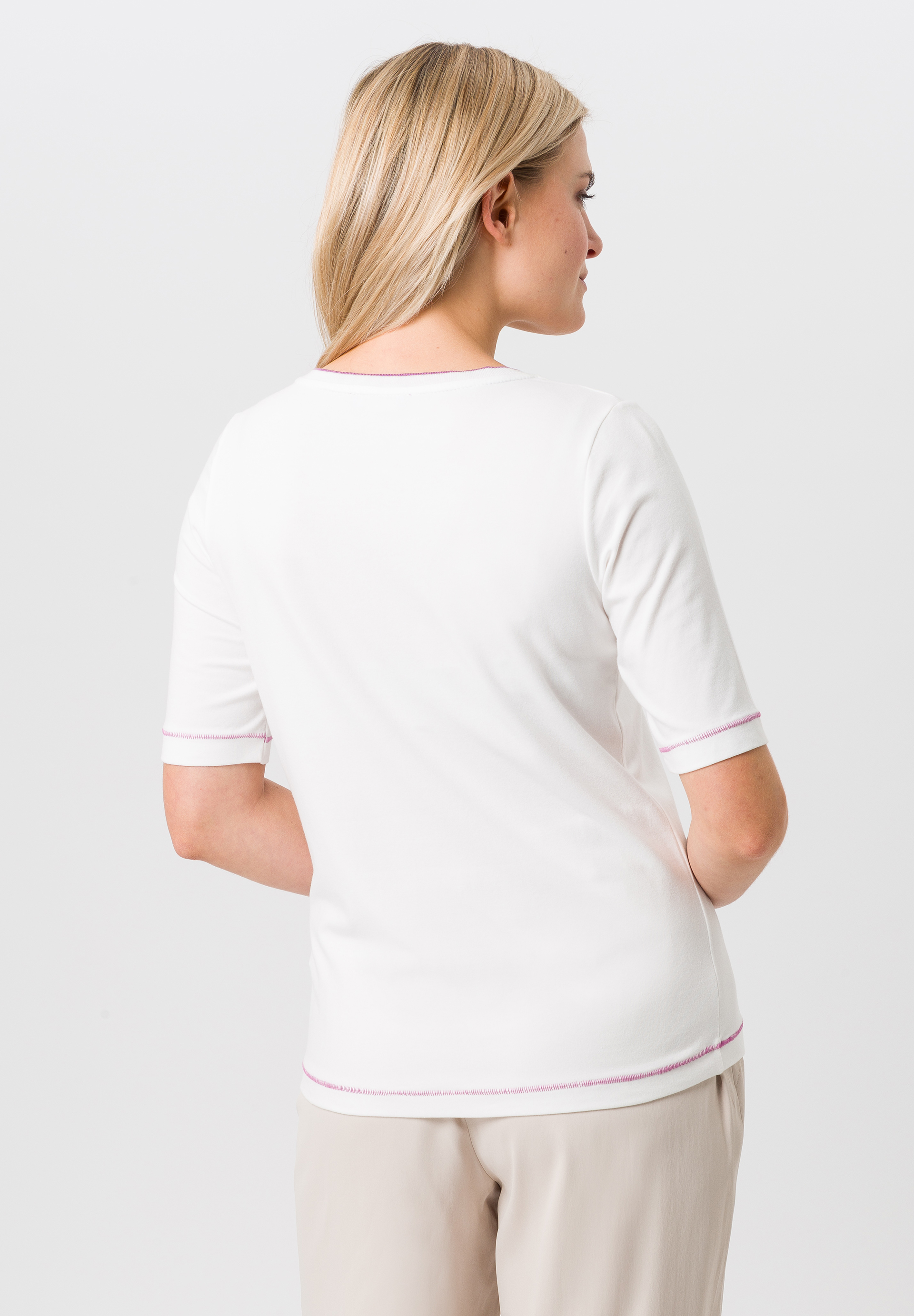 Kurzarmshirt in moderner Optik - Bild 2