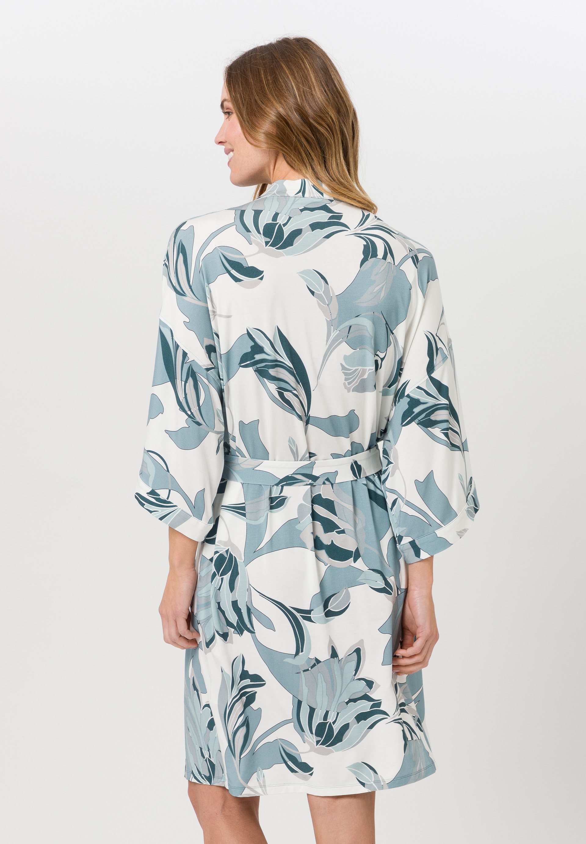 Kimono aus hautsympathischem Jersey - Bild 2 Kimono aus hautsympathischem Jersey - Bild 2