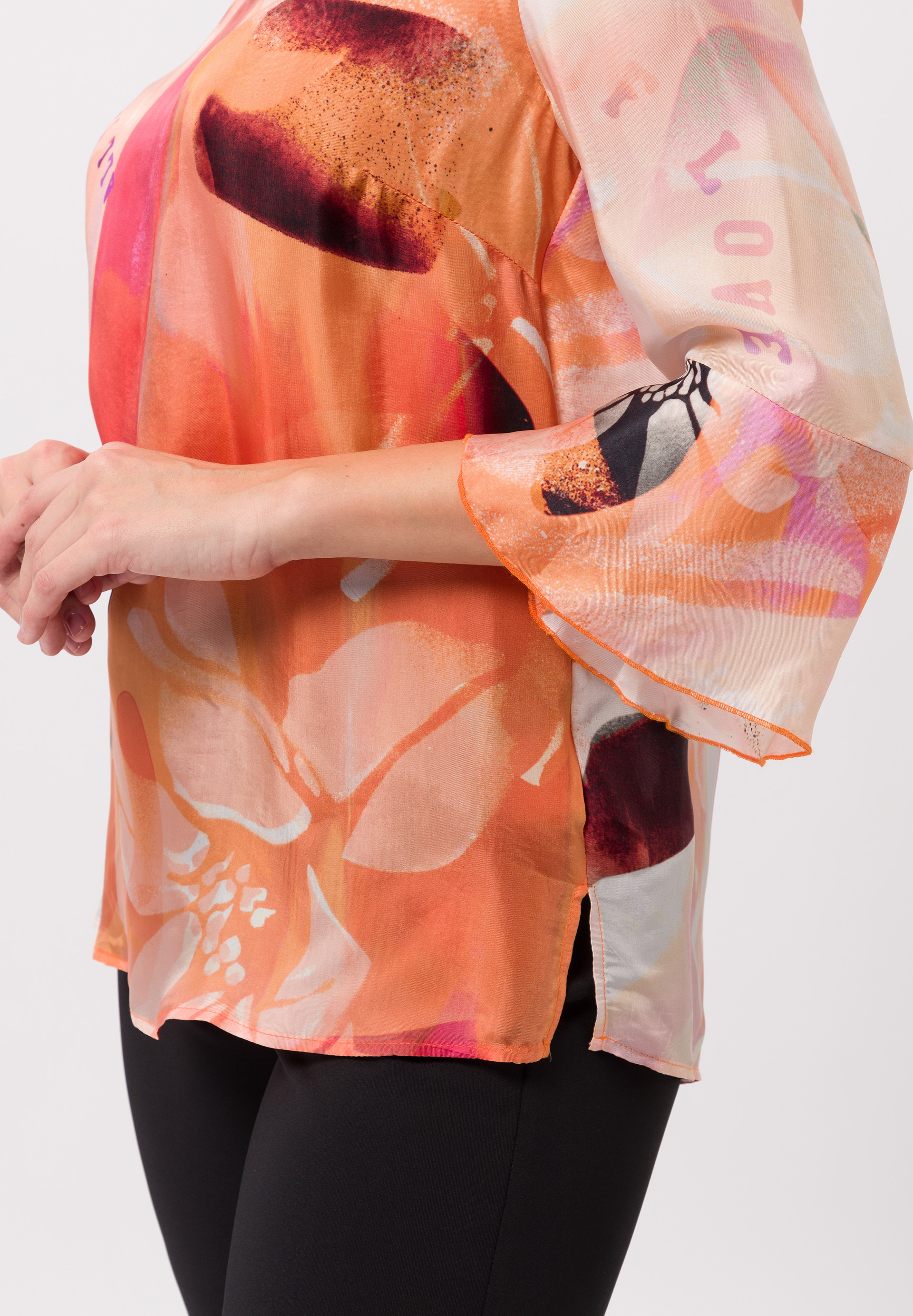 Bluse mit sommerlichem Alloverprint - Bild 4