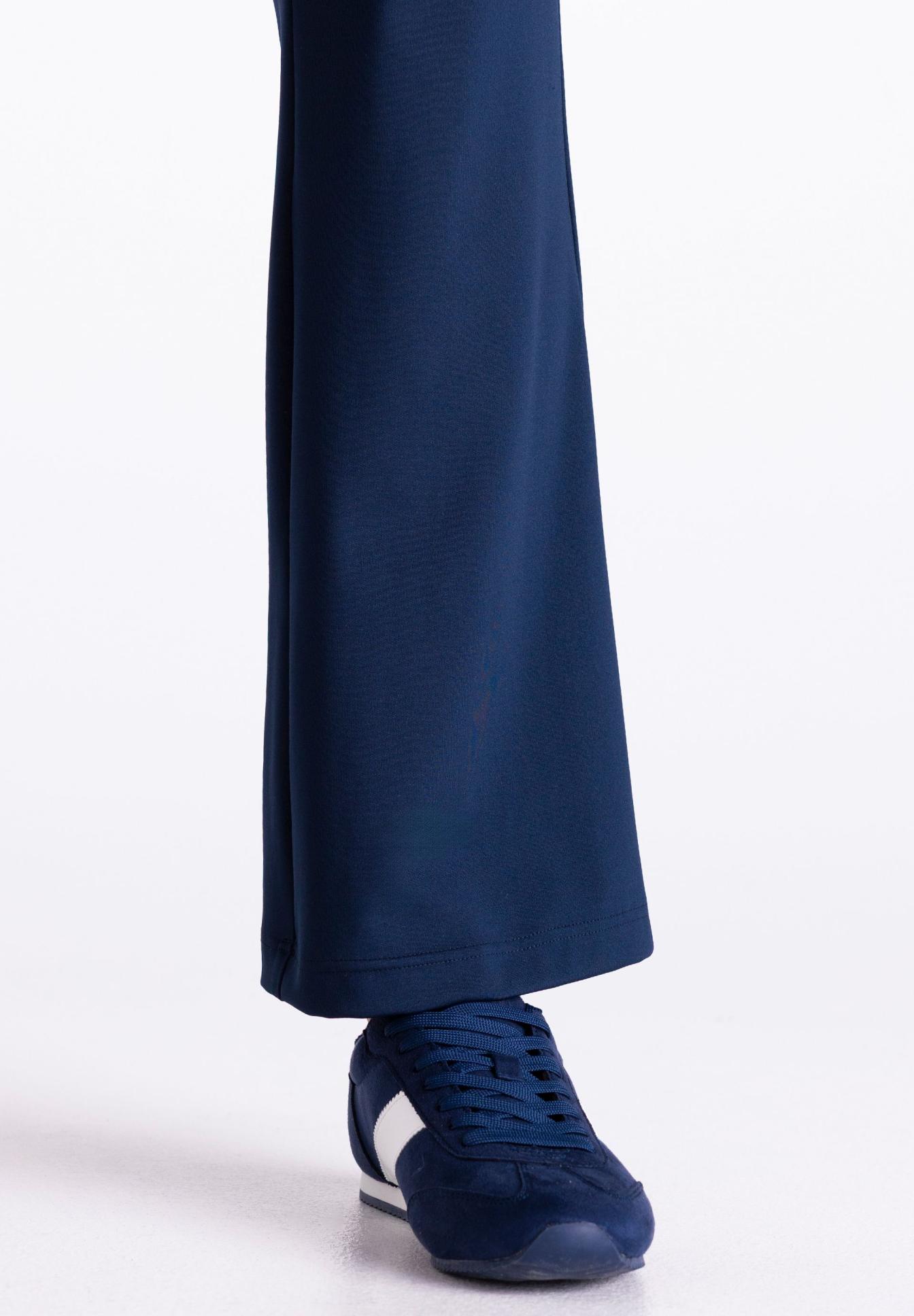 navy pants, hosen, sneaker, blau, athletischer schuh