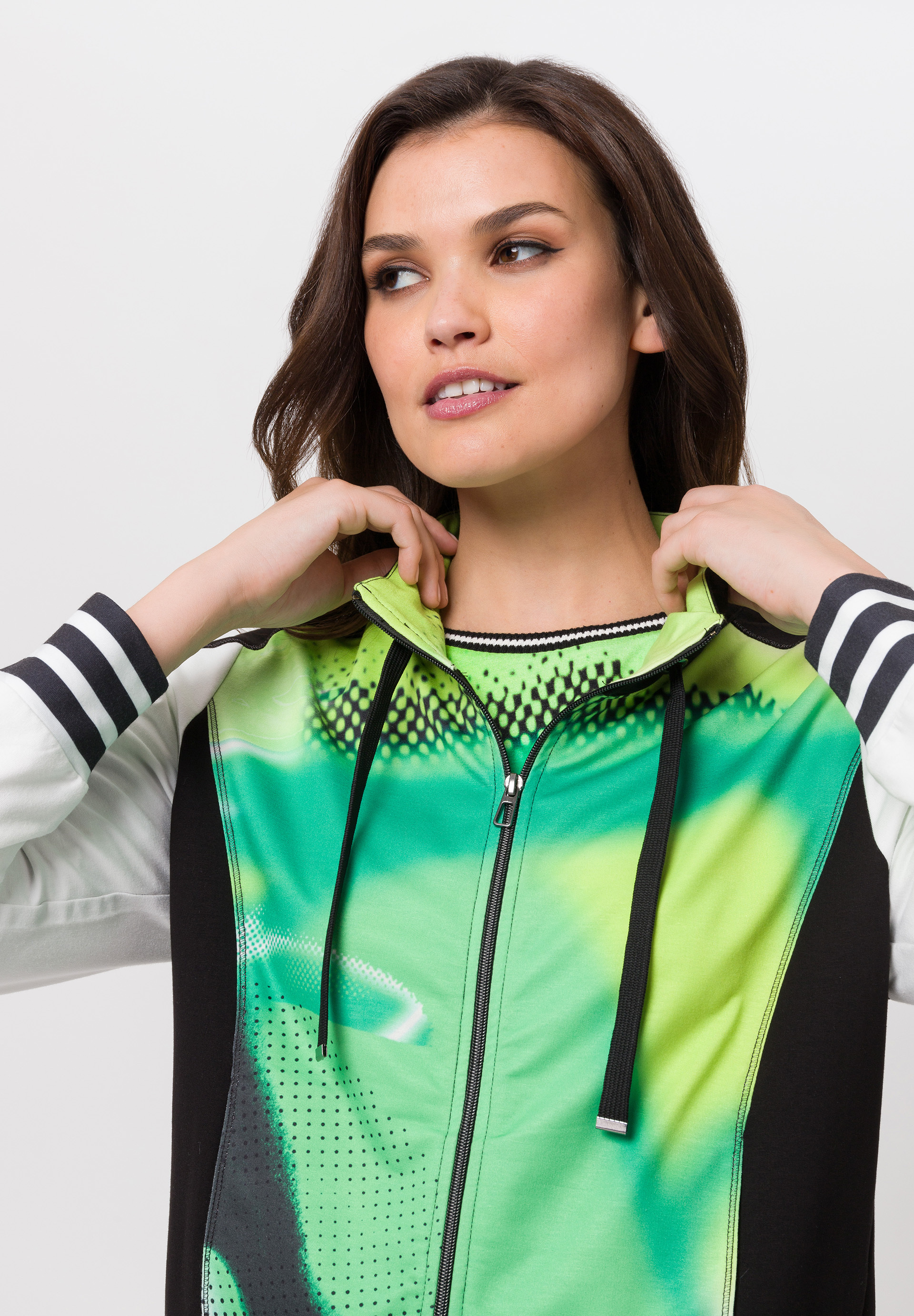 Jacke mit bedrucktem Front-Einsatz - Bild 4 Jacke mit bedrucktem Front-Einsatz - Bild 4