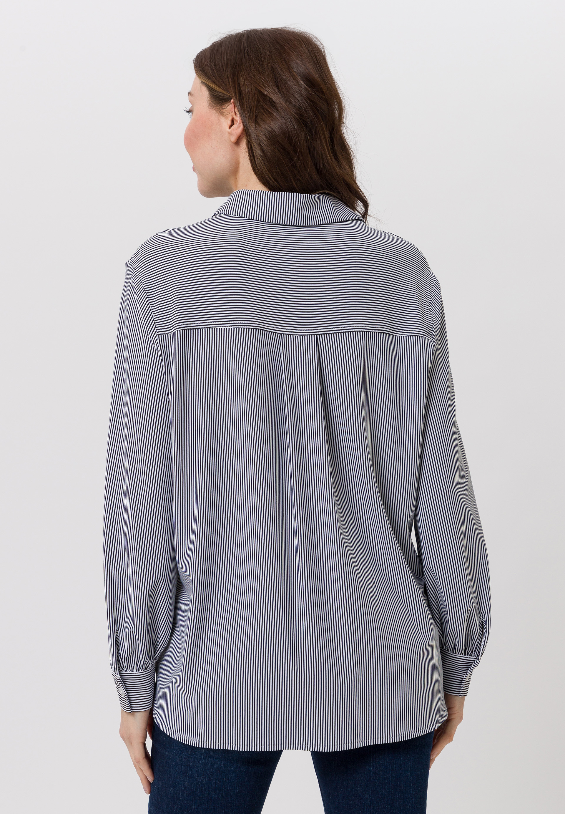 Blouse With a fine structure - Bild 2 Blouse With a fine structure - Bild 2