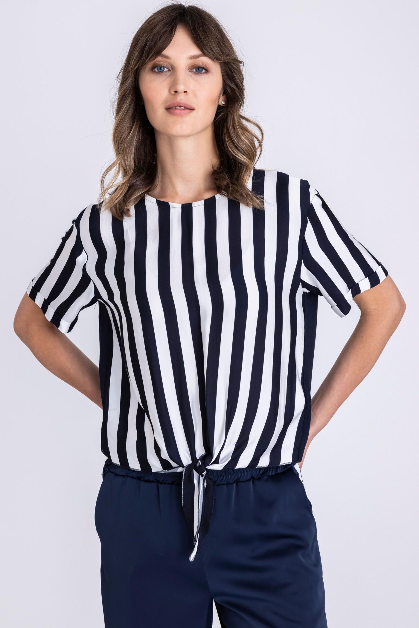 Blusenshirt mit Knotensaum - Produktbild 1