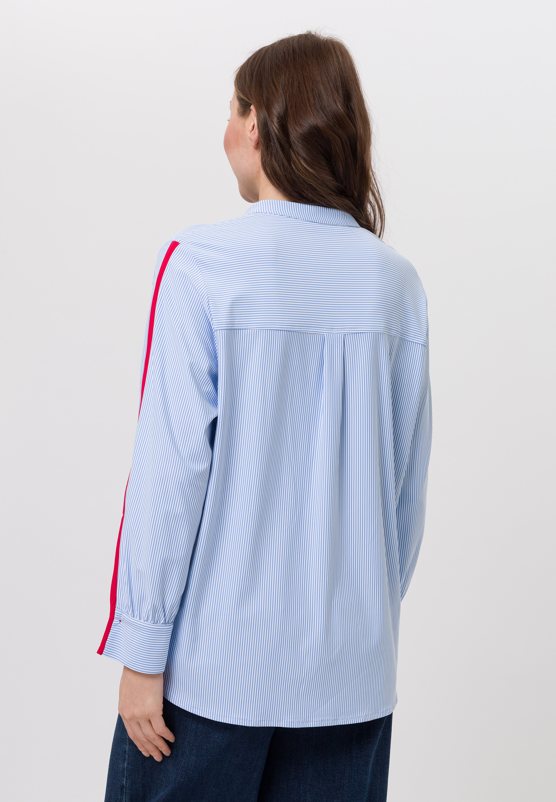 Bluse mit Kontraststreifen - Bild 2 Bluse mit Kontraststreifen - Bild 2