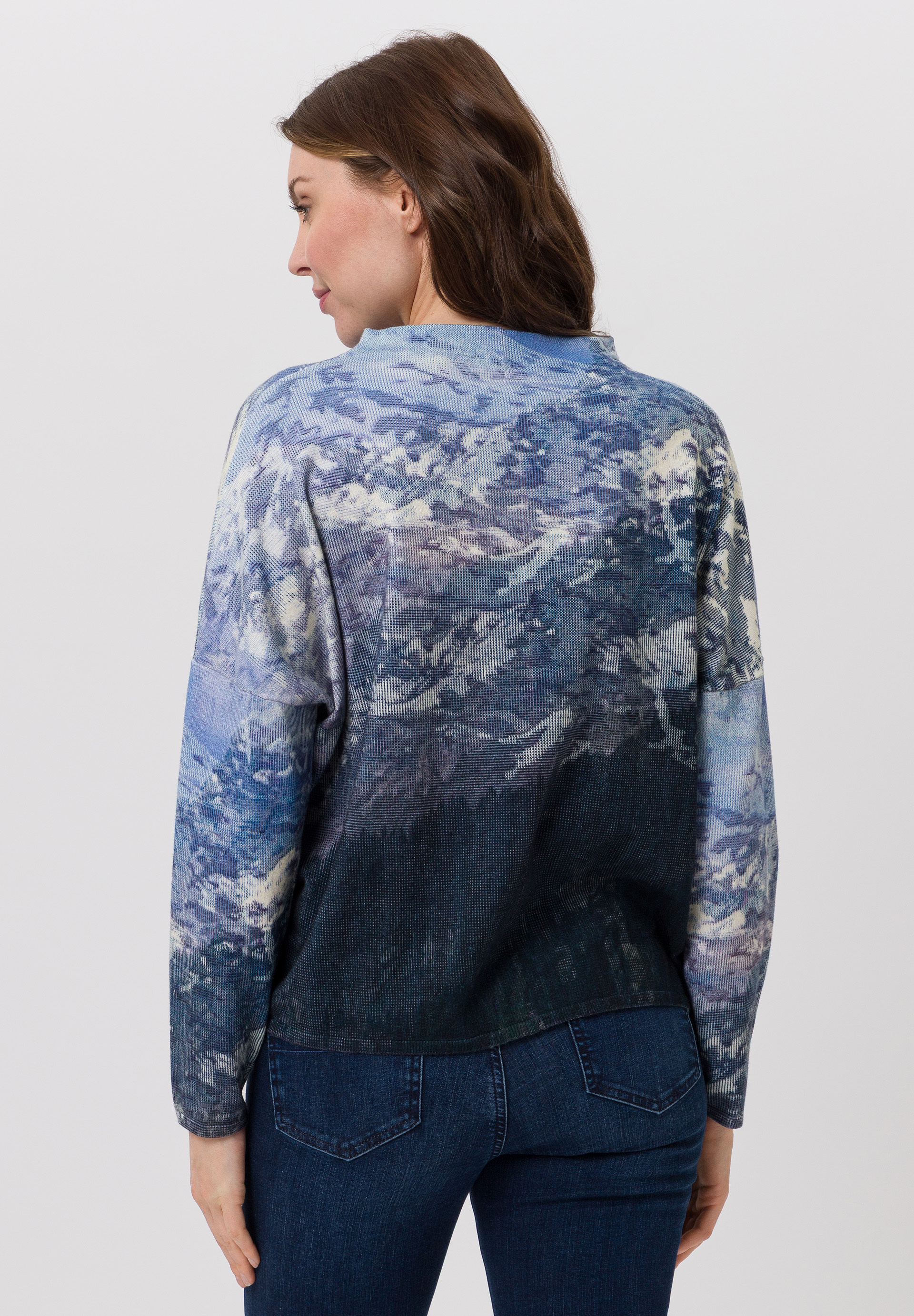Knitted jumper In striking print - Product Image 2