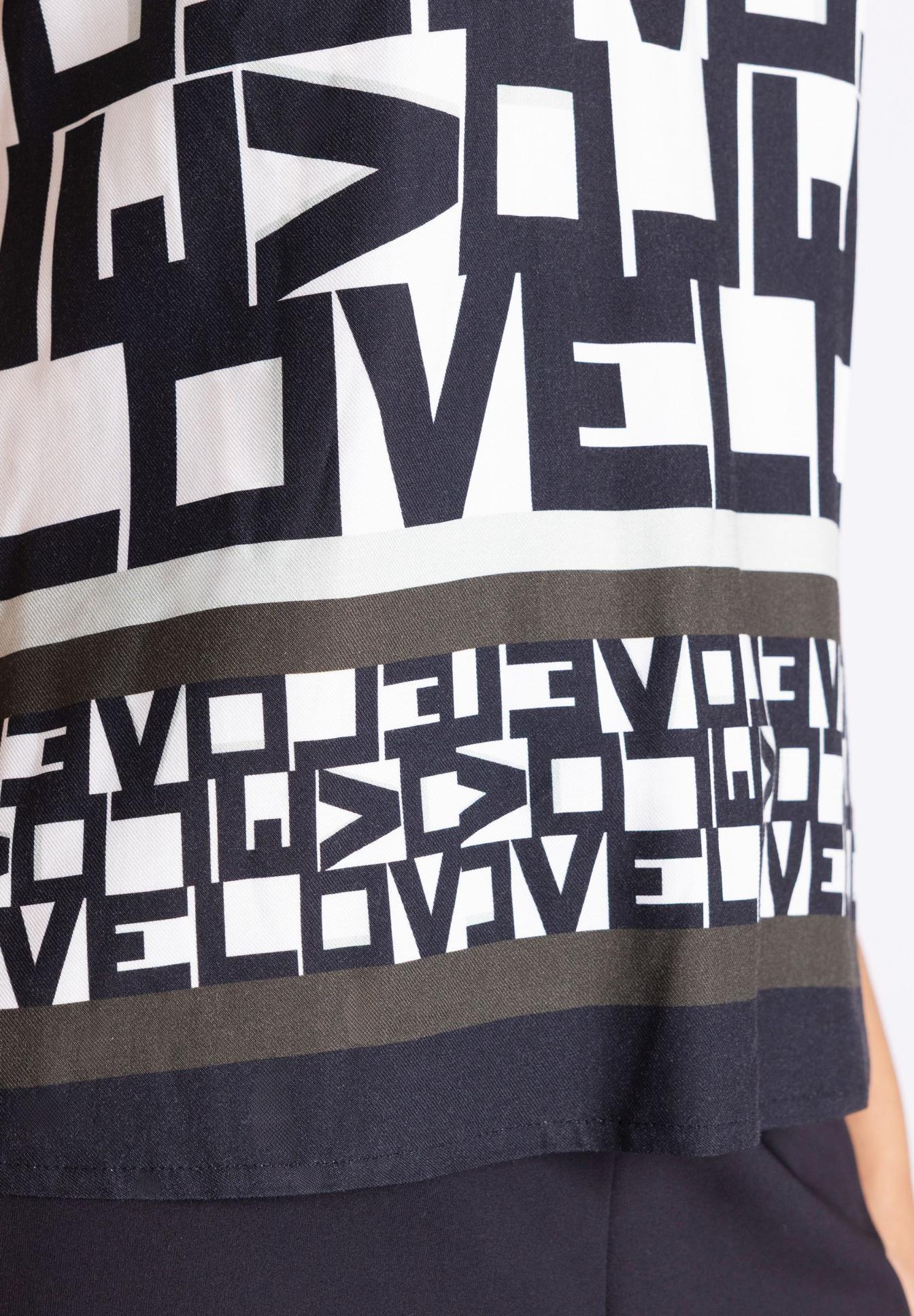 T-shirt, Print, Geometrisch, Schwarz-Weiß, Logo-Text, T-Shirt, Graphic print, Musteroberteil, Dunkelblau, Weiß Schwarz Druck, T-Shirt, Print, Geometrischer Druck, Mehrfarbig, Stoff, muster, geometrisch, mono, strick, oberteil