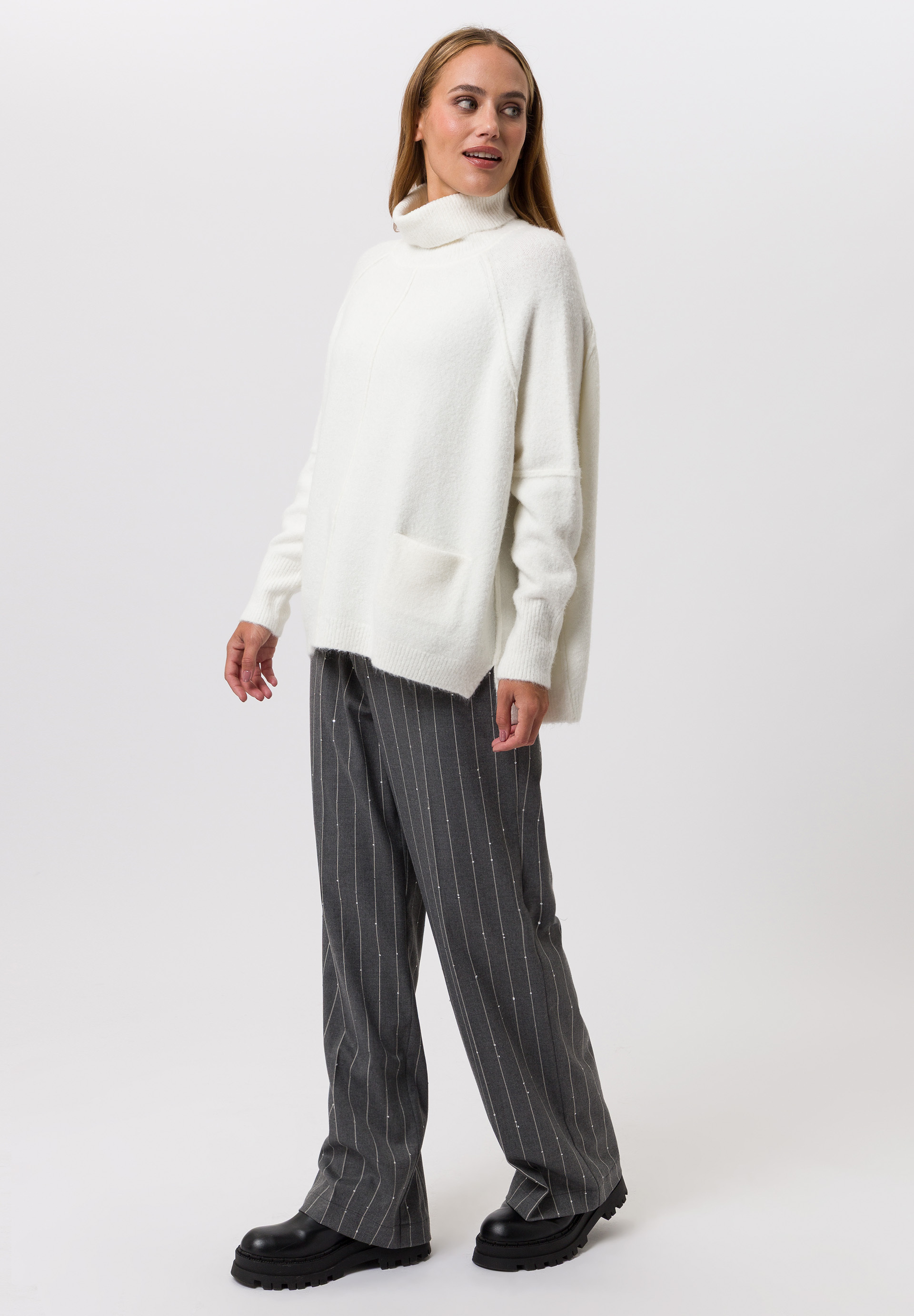 Knitted jumper With stand-up collar twist - Product Image 2