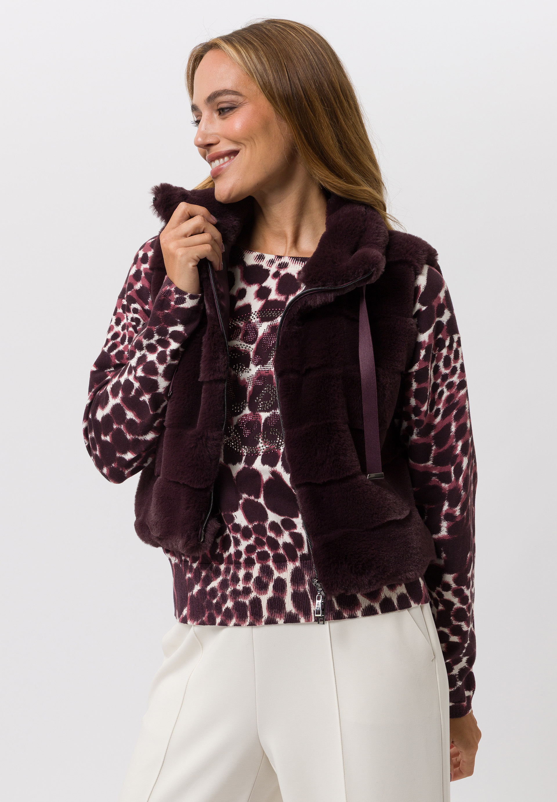 Waistcoat With a cosy finish Waistcoat With a cosy finish - Product Image 1