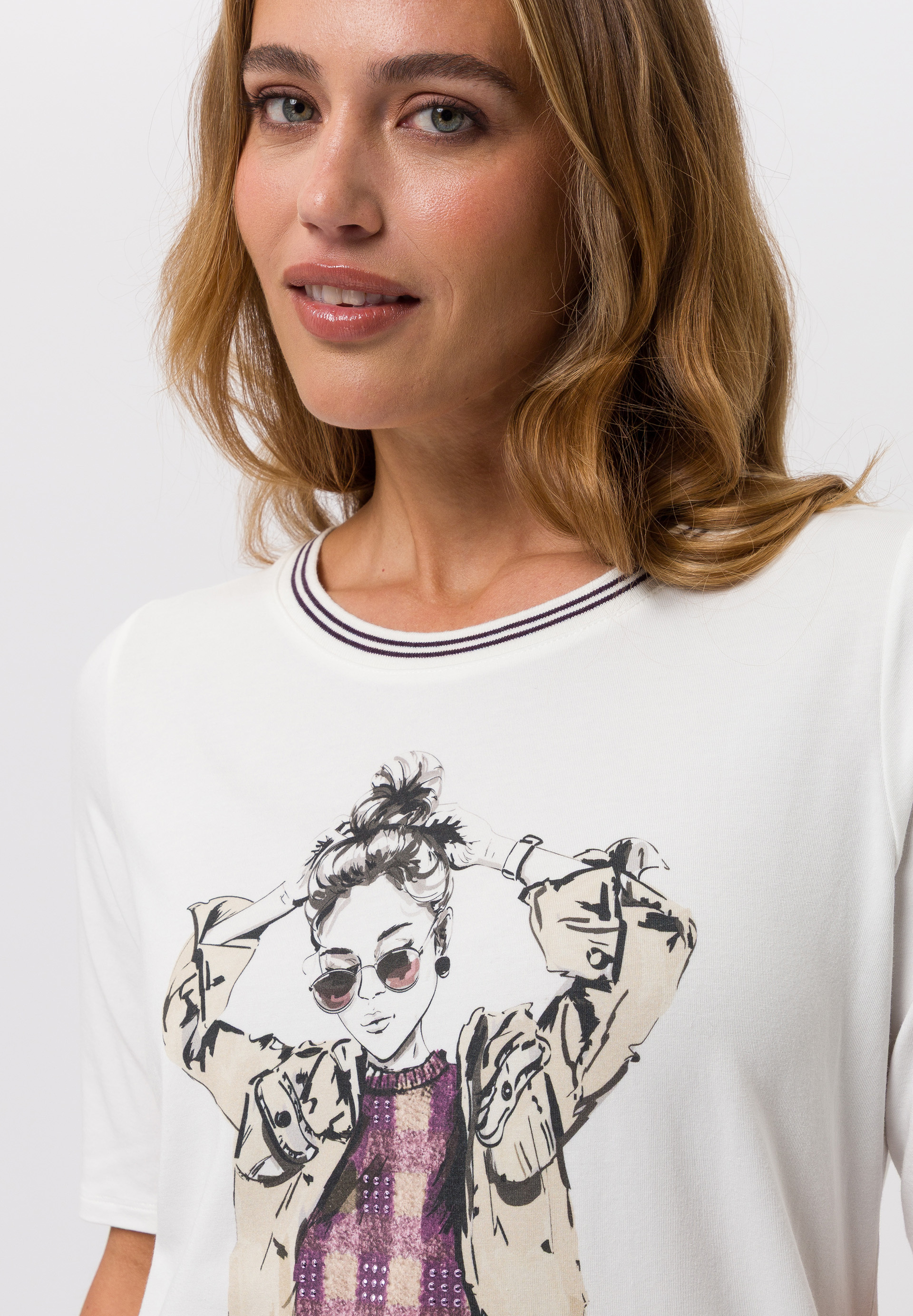 T-shirt, Langarm, Ärmel, Person, Gesicht, T-shirt, Langarm, Ärmel, Person, Gesicht, T-shirt, Langarm, Ärmel, Person, Gesicht, T-shirt, Langarm, Ärmel, Person, Gesicht, T-shirt, Langarm, Ärmel, Person, Gesicht, T-shirt, Langarm, Ärmel, Person, Gesicht