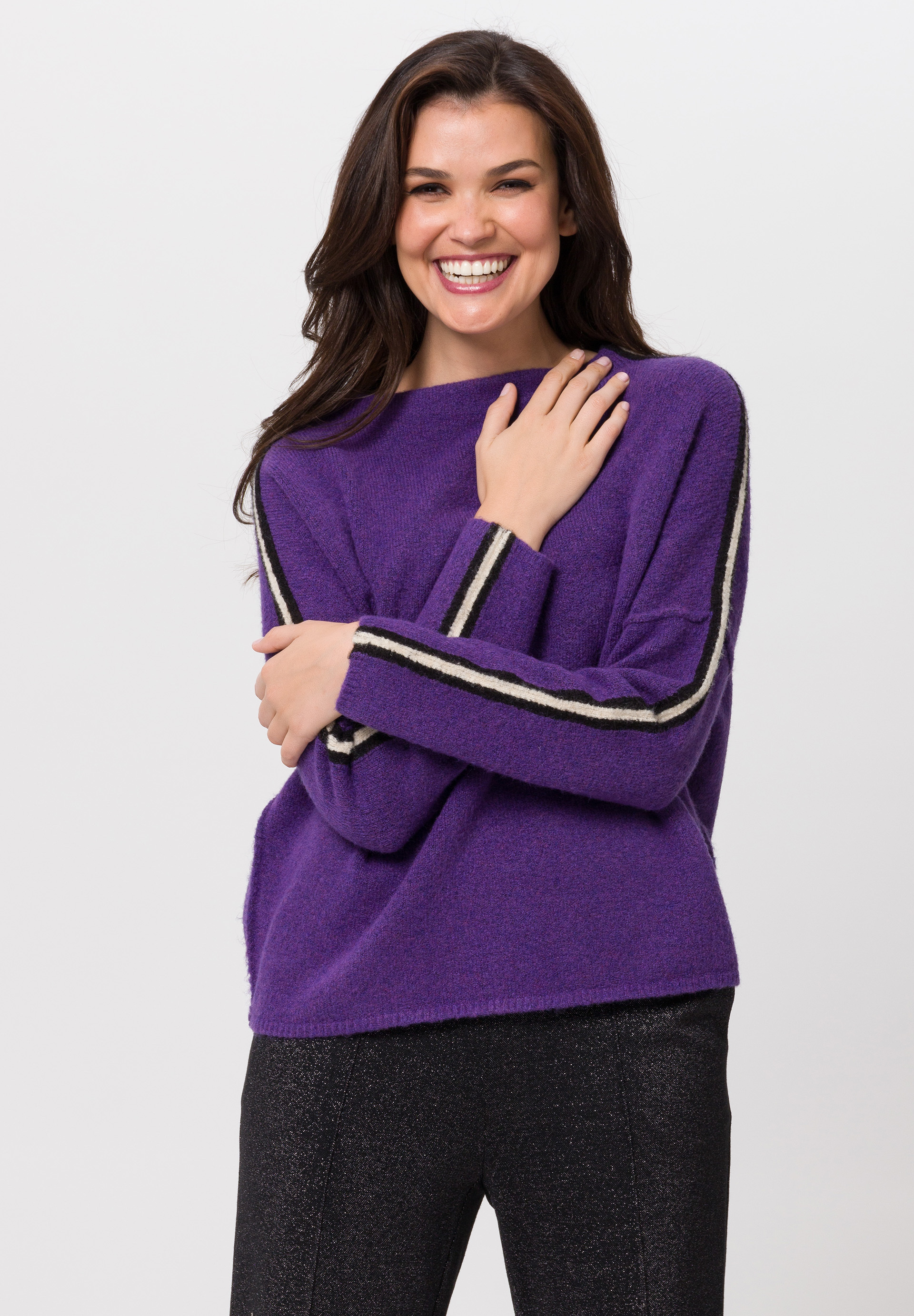 Knitted jumper with contrasting stripes along the sleeves - Product Image 1
