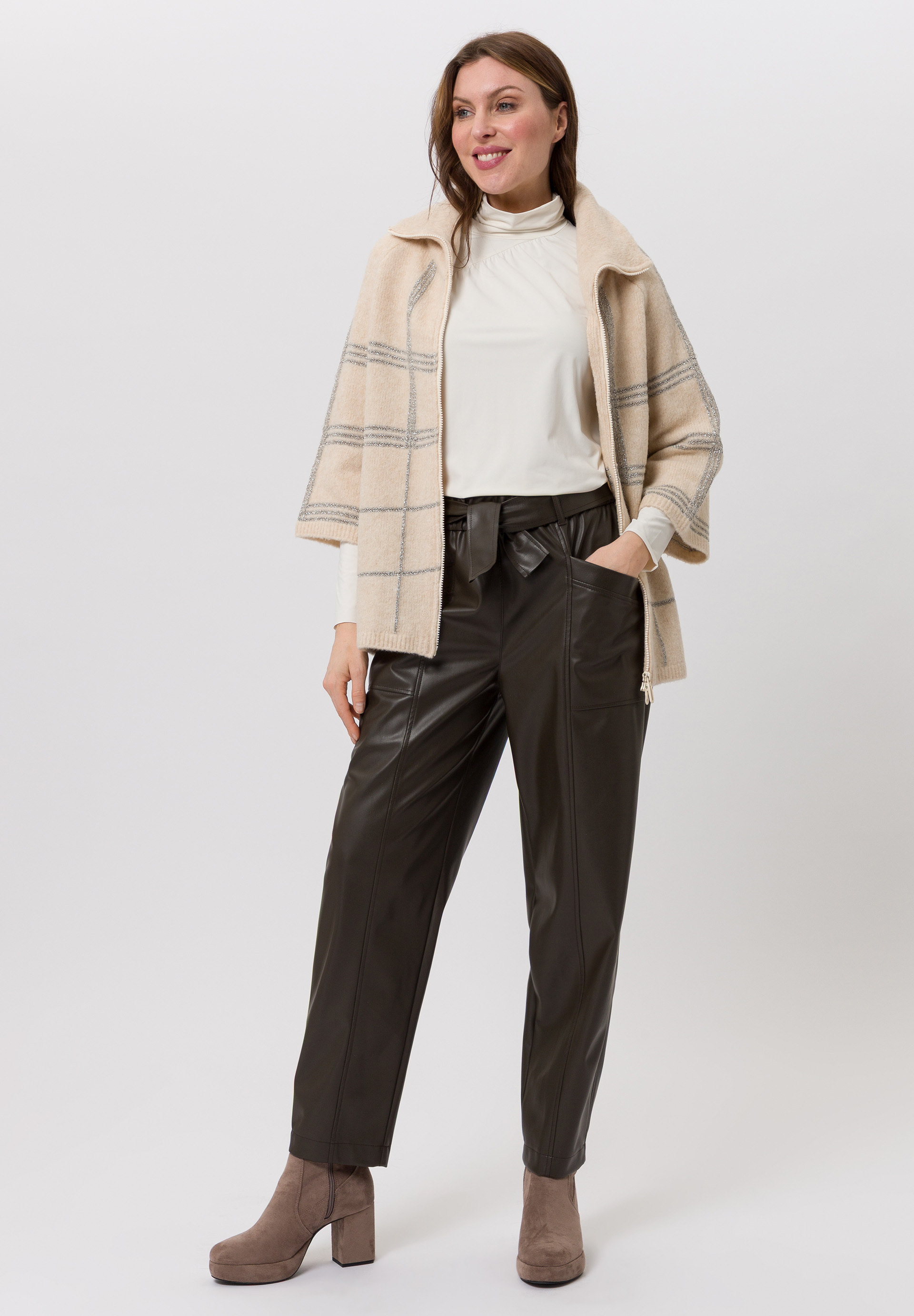 Shirt With gathering detail at the neck - Product Image 2