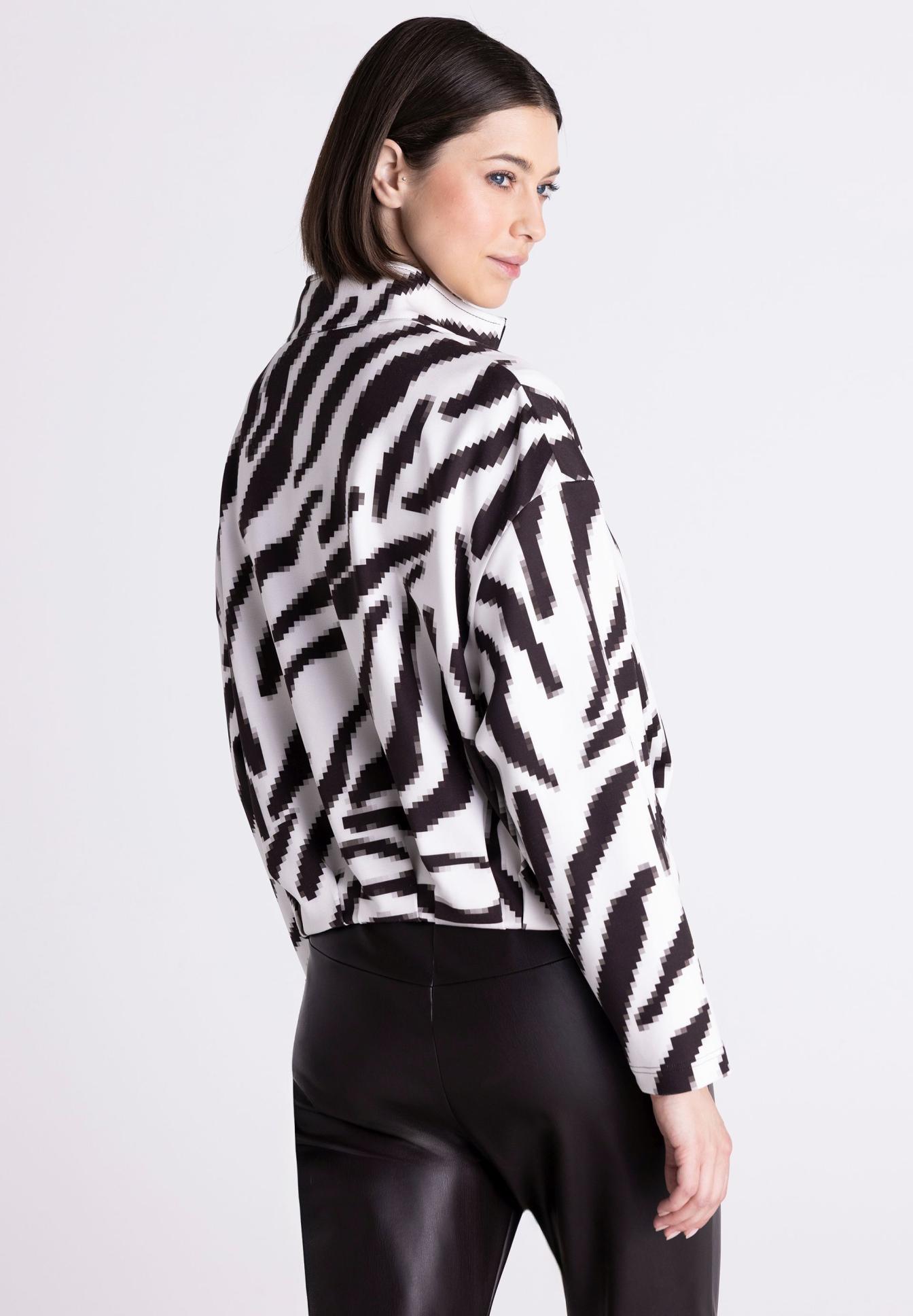 turtle neck, Zebra Muster, Schwarz-Weiß Oberteil, lange Ärmel, jacke im puffähnlichen Stil, Musterjacke, Zebra-Muster, High-Neck, Schwarz-Weiß, Jacke, Damenshirt, Zebra Muster, Schal-Tunika, Wickeloptik, Druckmuster