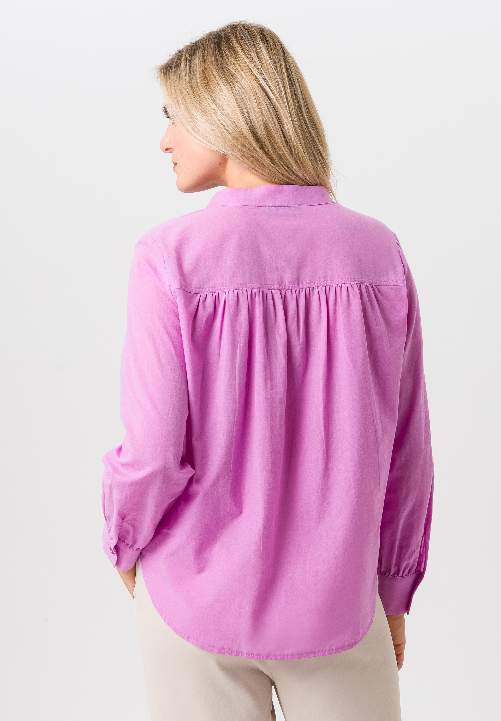 Long sleeve blouse with minimalist design - Bild 2 Long sleeve blouse with minimalist design - Bild 2