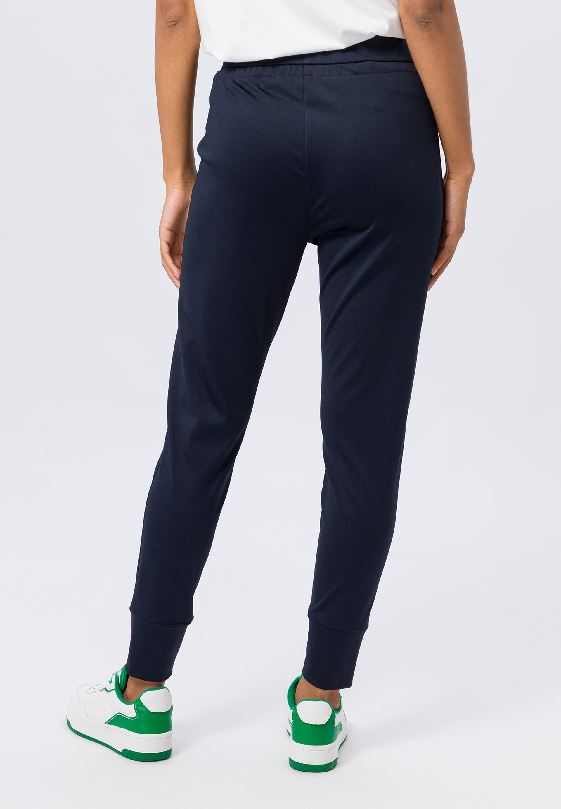 Hose mit tonigen Kontraststreifen - Bild 2 Hose mit tonigen Kontraststreifen - Bild 2
