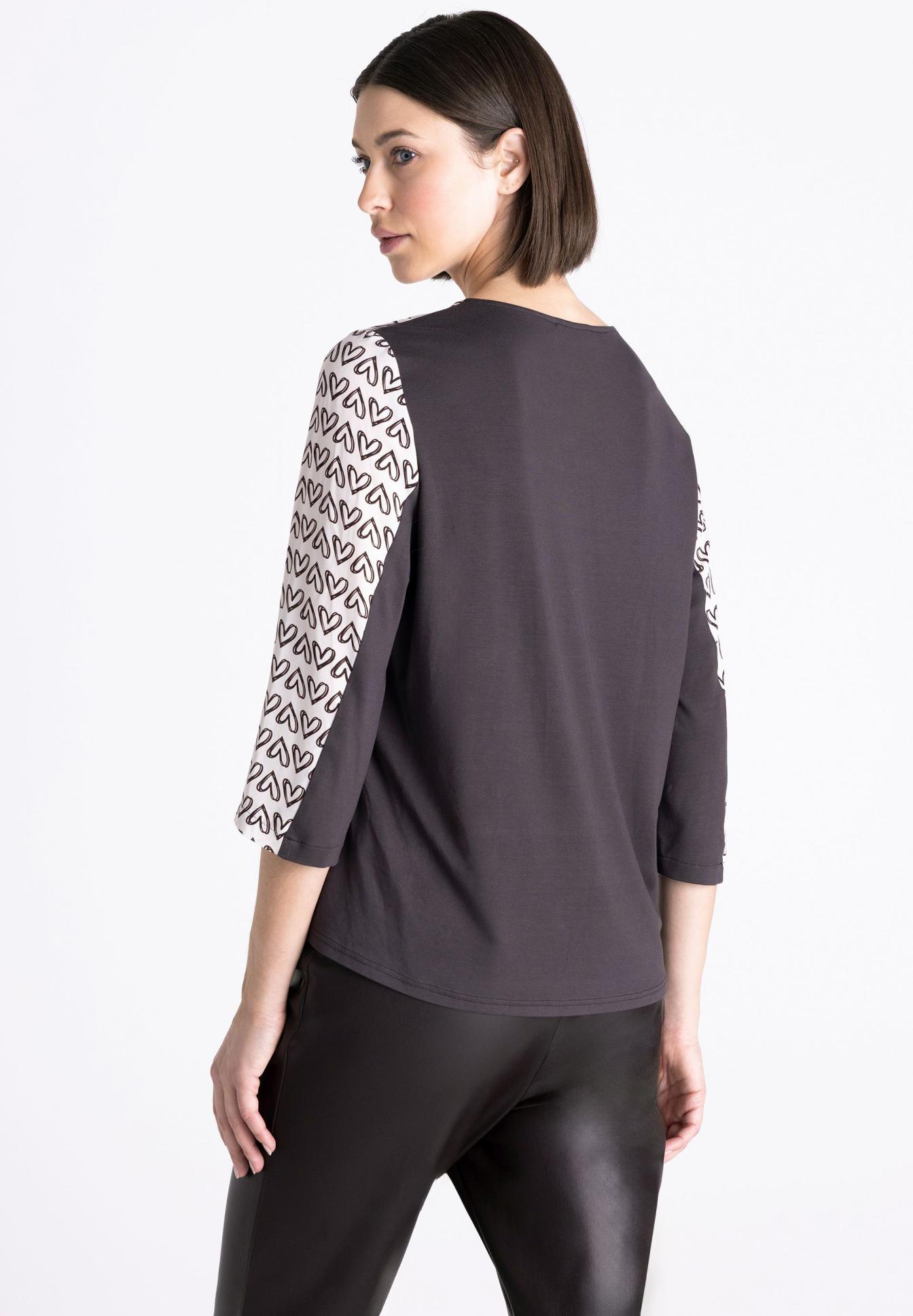 Pullover, Lange Ärmel, Rückseite Muster, Dunkelgrau, Baumwollmischung,  Shirt, Langarm, Rückseite-gedruckt, Ärmeln mit Muster, dunkelgrau, Langarmshirt, Graues Shirt, Rückenansicht, Herz-Muster-Ärmel, Kuchleiner Stil