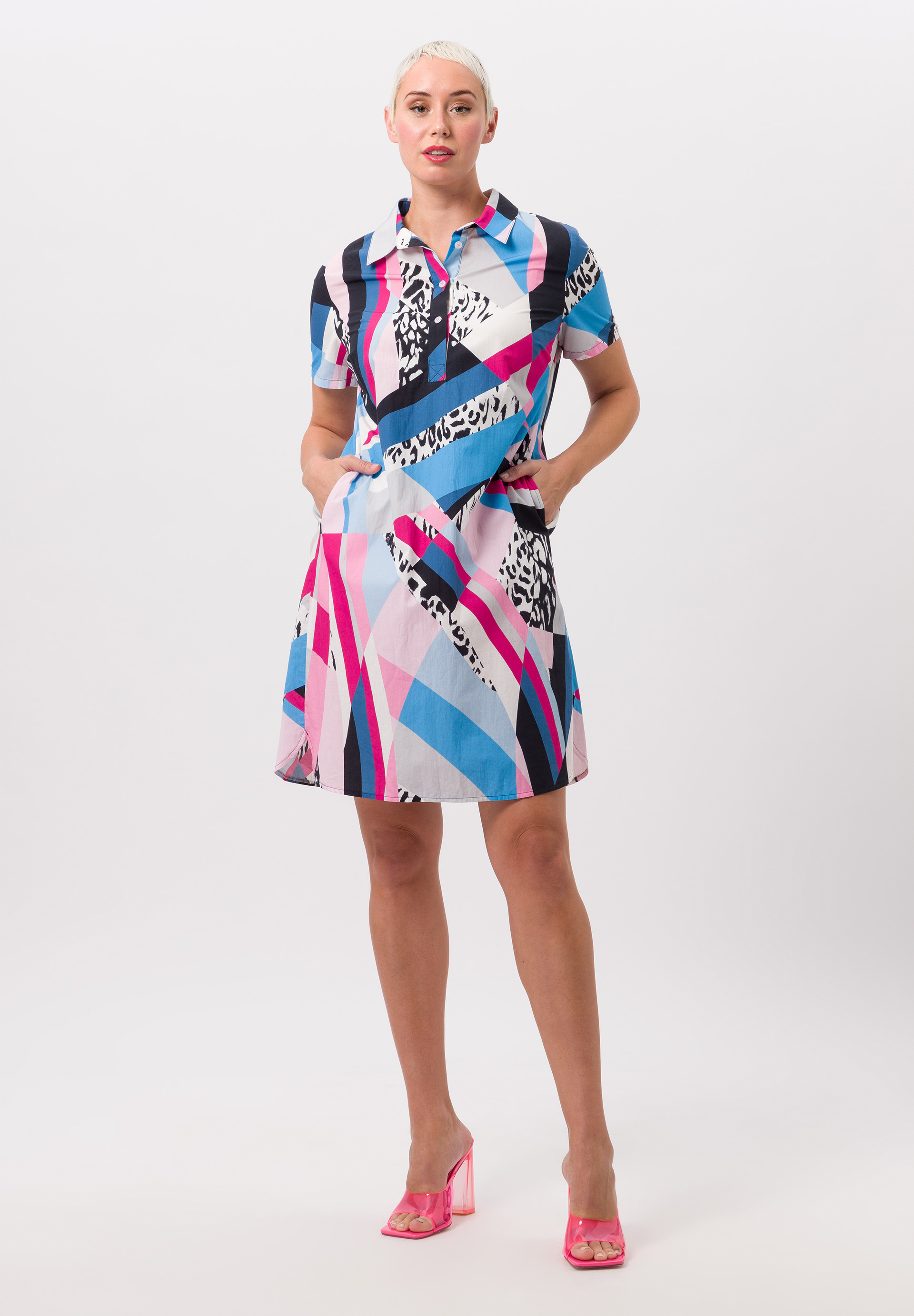 Kleid mit grafischem Alloverprint - Produktbild 2