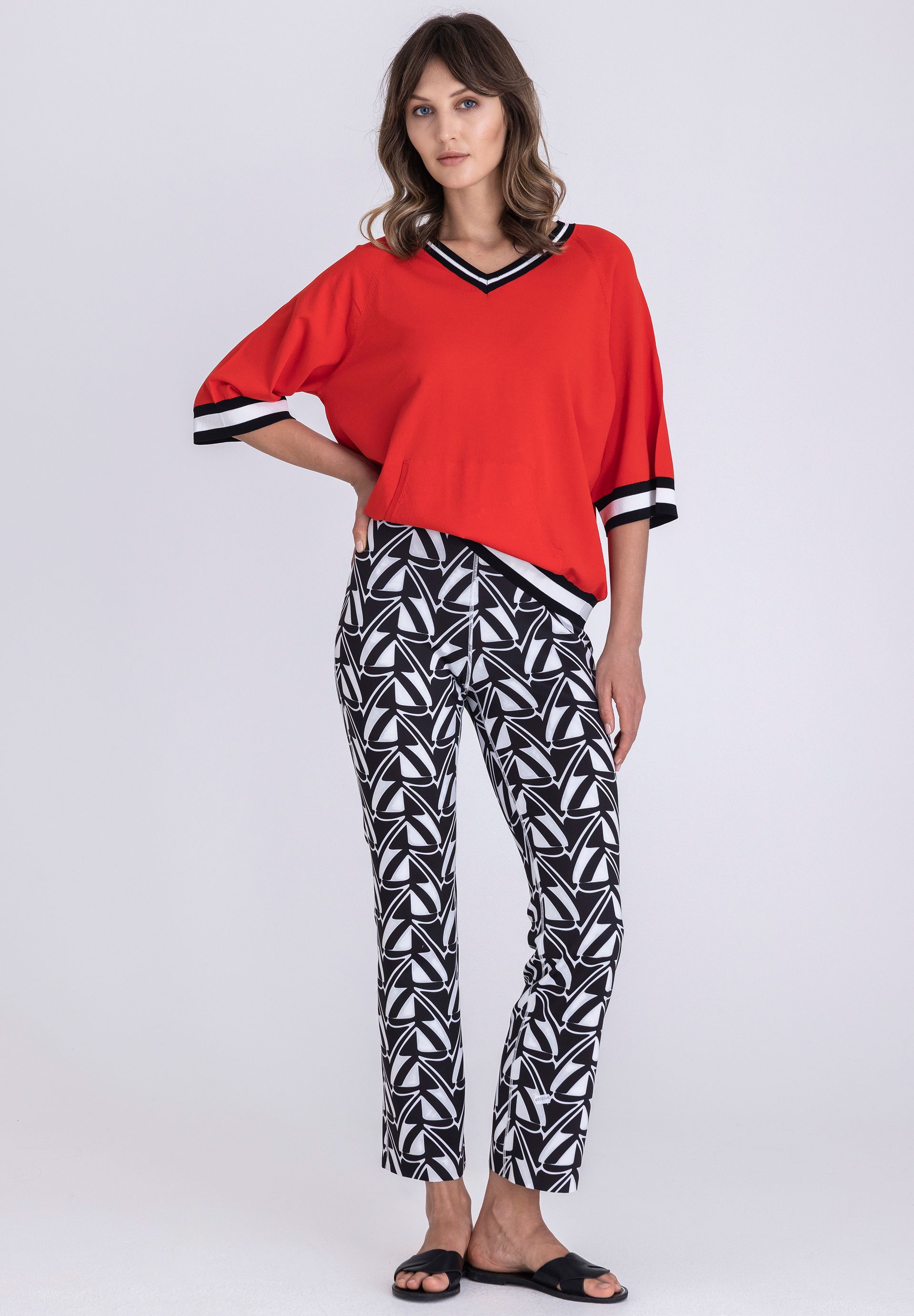 rot, bluse, 3/4-ärmel, V-Ausschnitt, geométrischer Musterhose