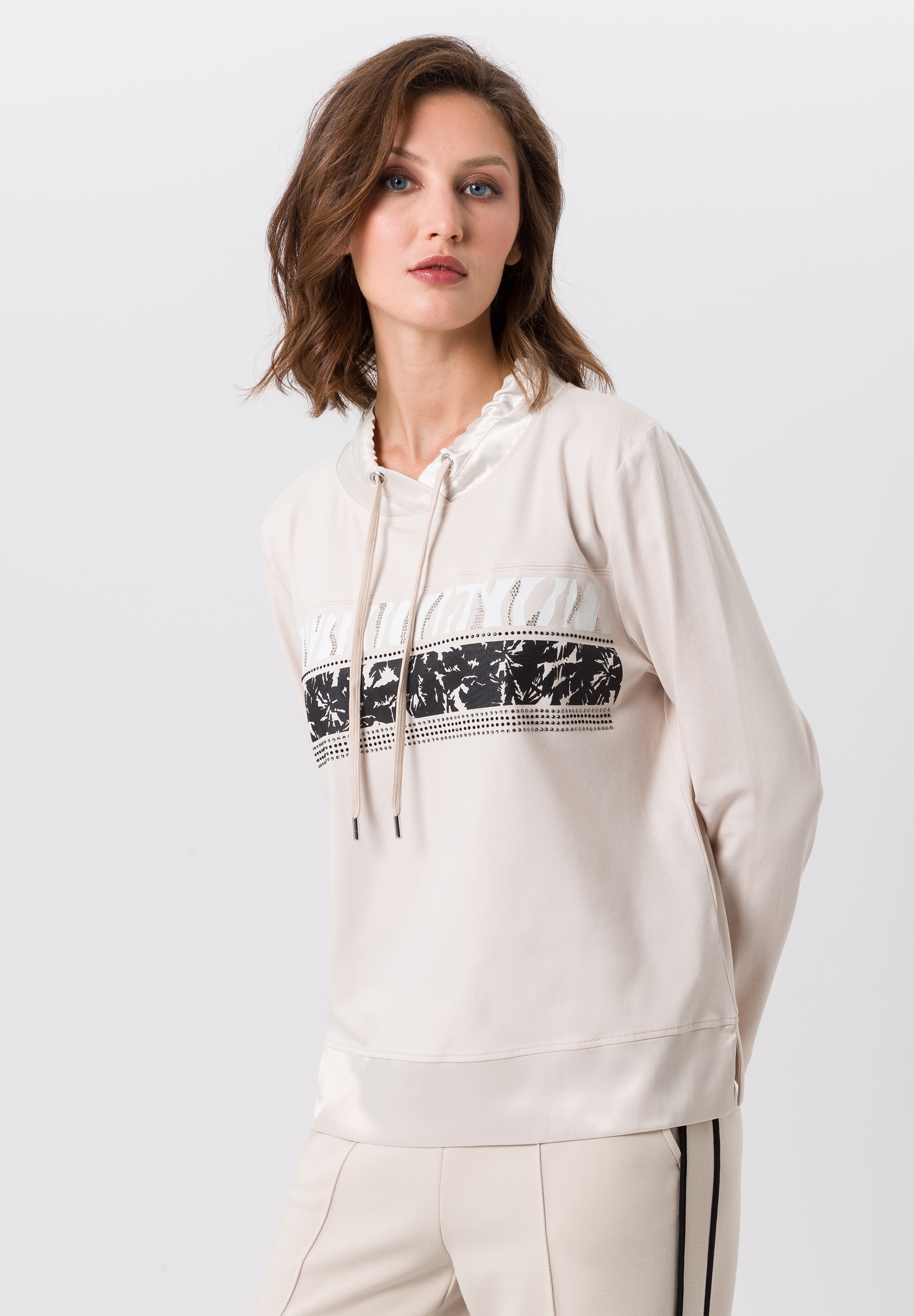 Pullover mit glänzendem Saum - Produktbild 1
