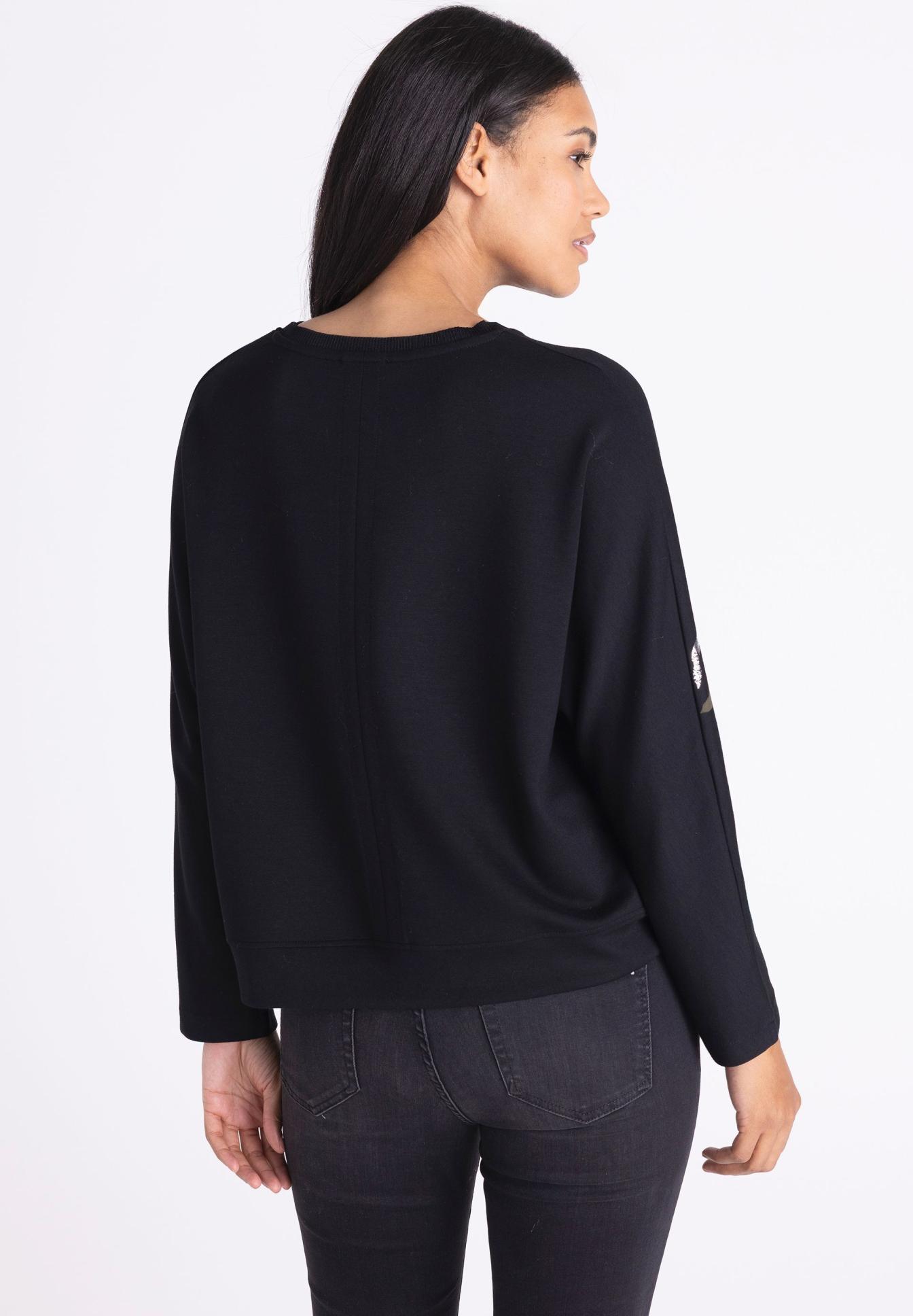 schwarz, Pullover,  Sweatshirt, langarm, Rückseite, Sweatshirt, Kragenlos?, Lange Ärmel, Schwarz, Rückenansicht, pullover, langarm, schwarz, rundhalsausschnitt, rückansicht, Pullover, Langarm, Schwarz, Rückenansicht, Kleidungsstück