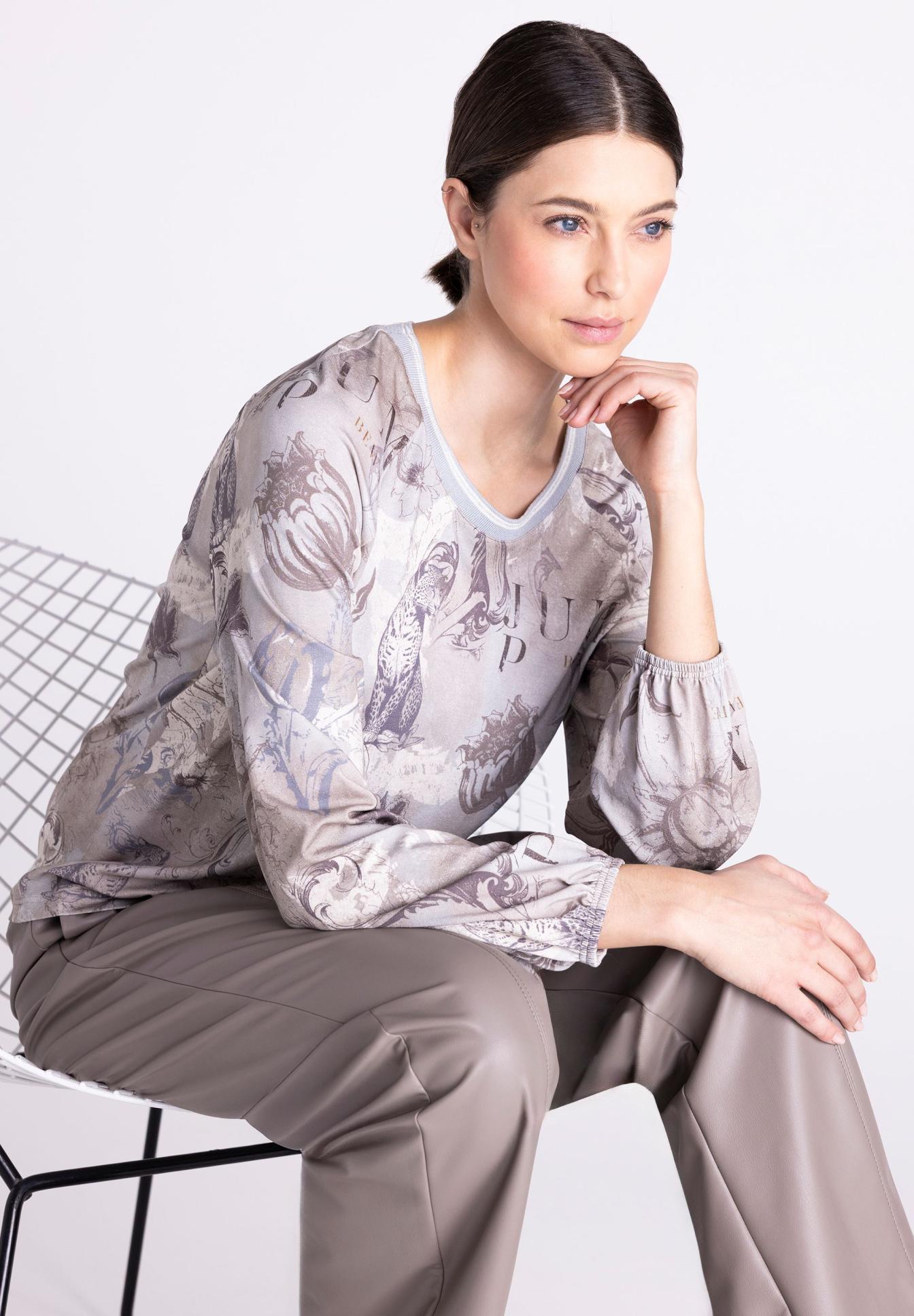 Langarmshirt, Printmuster, Beige, Chinohose, Lässig, bluse, lounger, grau, grafisches muster, langärmlig, Langarmshirt, Gedrucktes Oberteil, Oversized Muster, Beige-Grau, Langarmoberteil