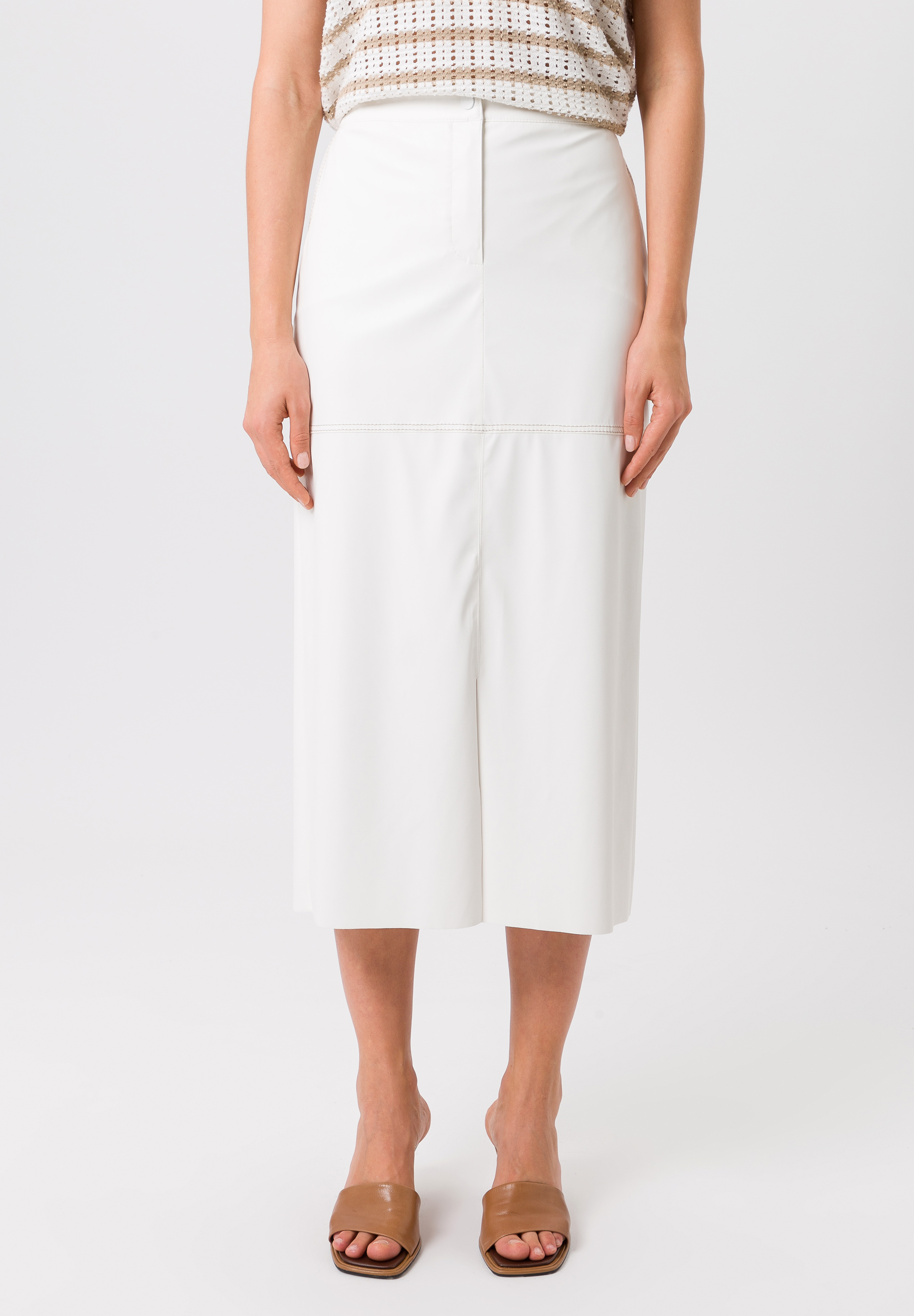 Rock with discreet seams Rock with discreet seams - Product Image 1