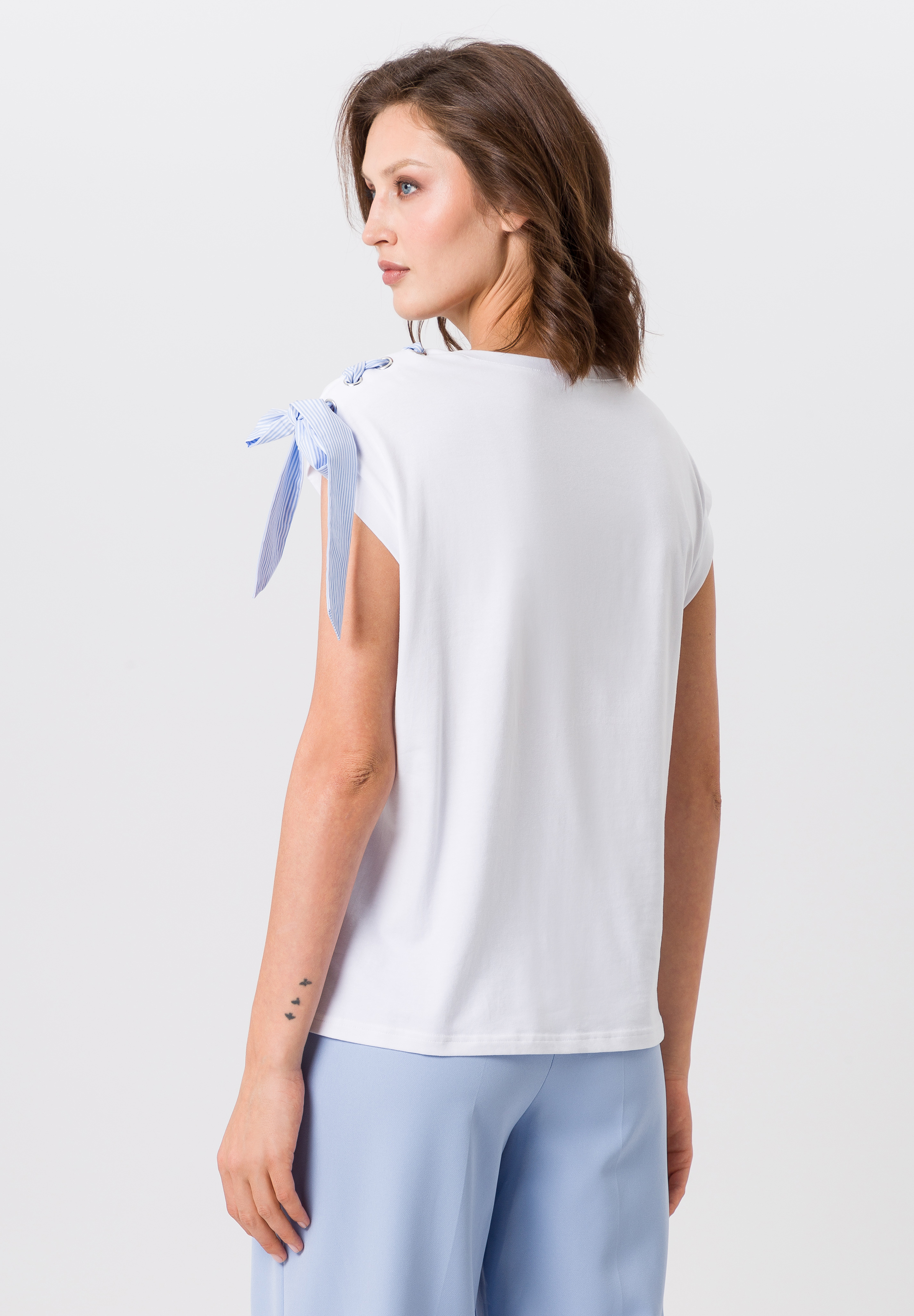 Kurzarmshirt mit Schulter-Detail - Bild 2