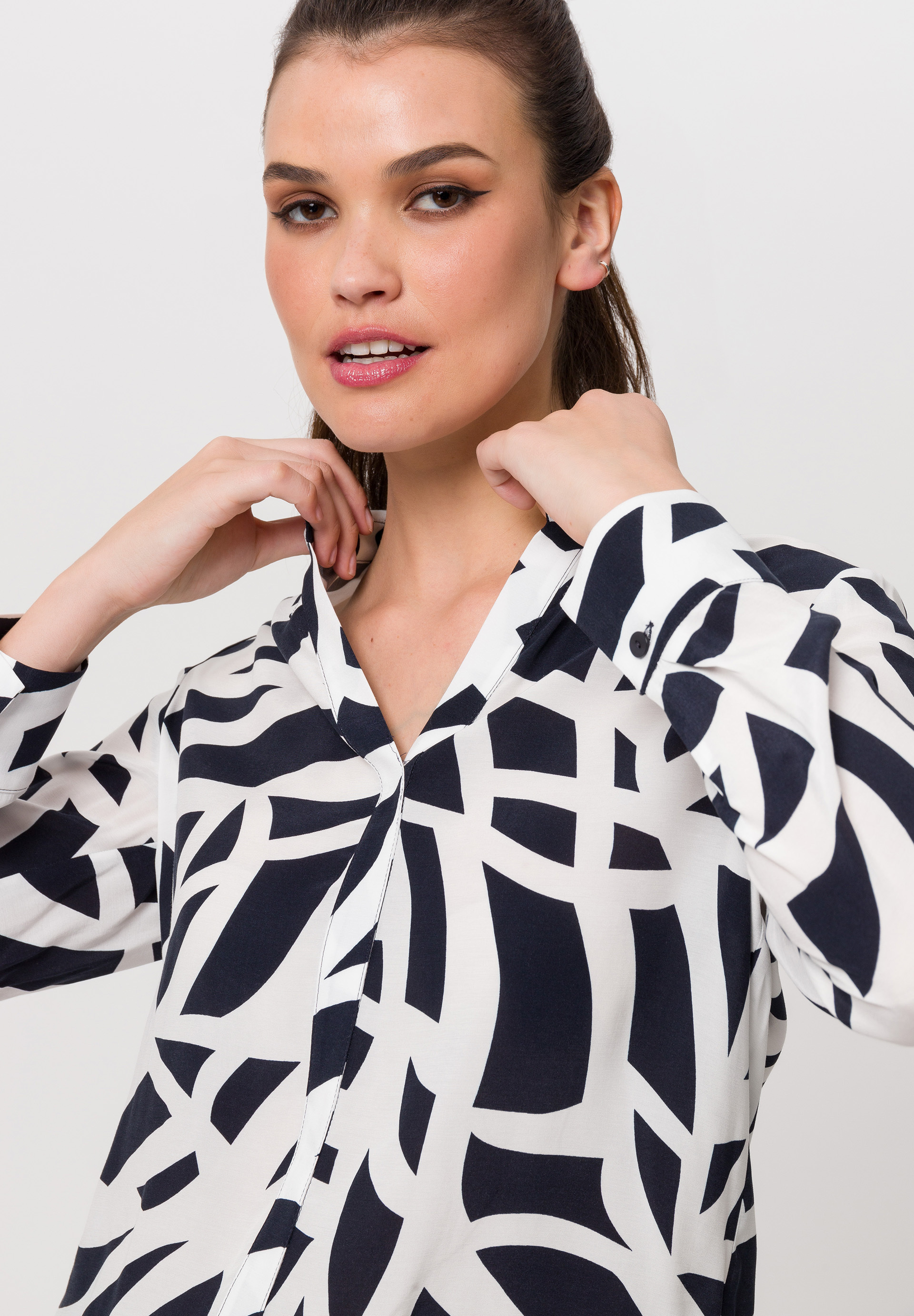 Blouse with all-over print - Bild 4 Blouse with all-over print - Bild 4