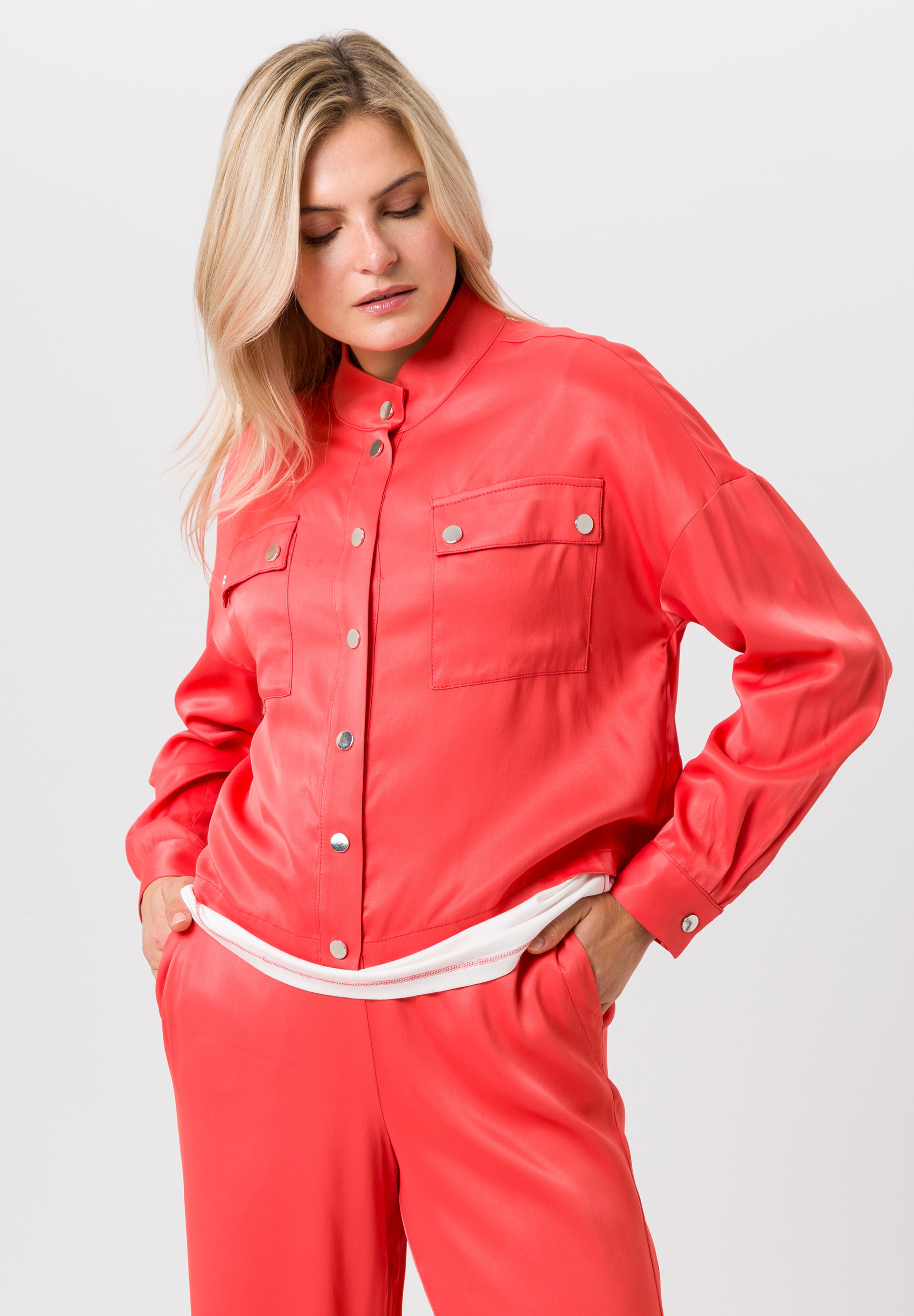 Jacke mit elastischem Saum - Bild 4