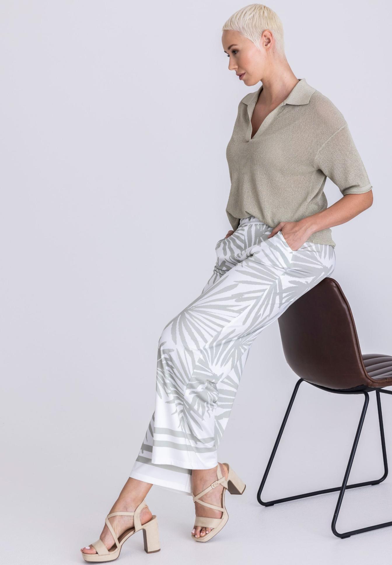 Polo-Shirt, Knittop, Beige, Kurzarm, Palmendesign, Polo-Shirt, Beige, Knittop, Relaxed-fit, Palm-Print Pants, Polo-Shirt, Beige, Kurzarm, Krem, Palmendruck