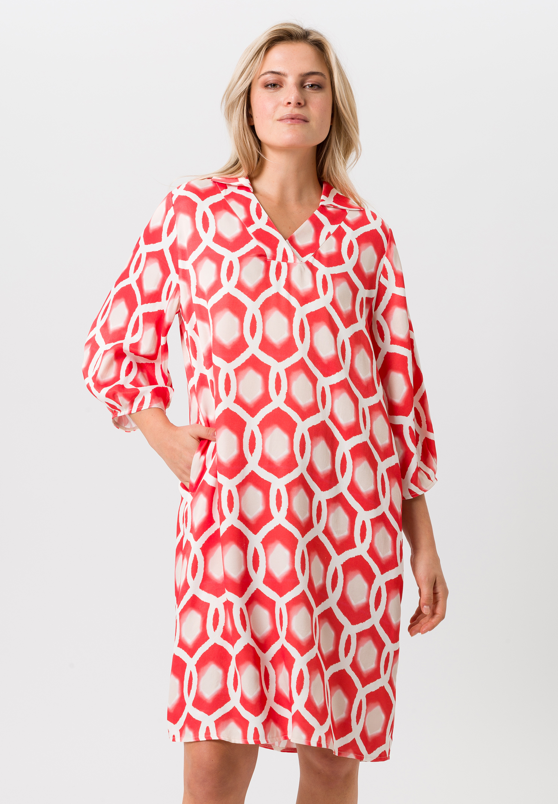 Kleid mit lässigem Print - Produktbild 1