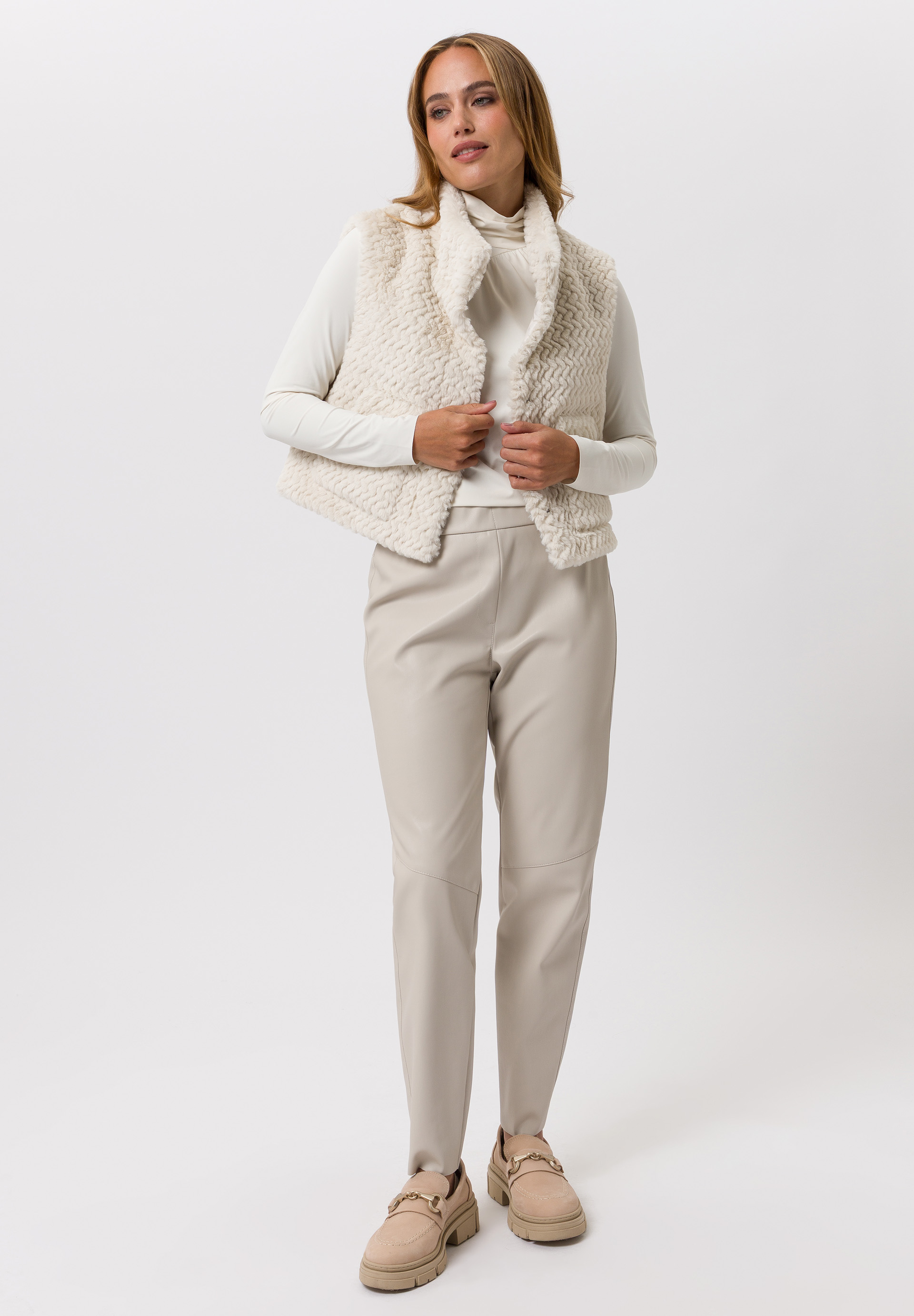 Pulli, Erwachsener, Weiblich, Person, Frau